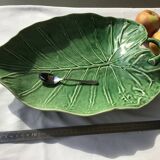 Exotic leaf fruit bowl