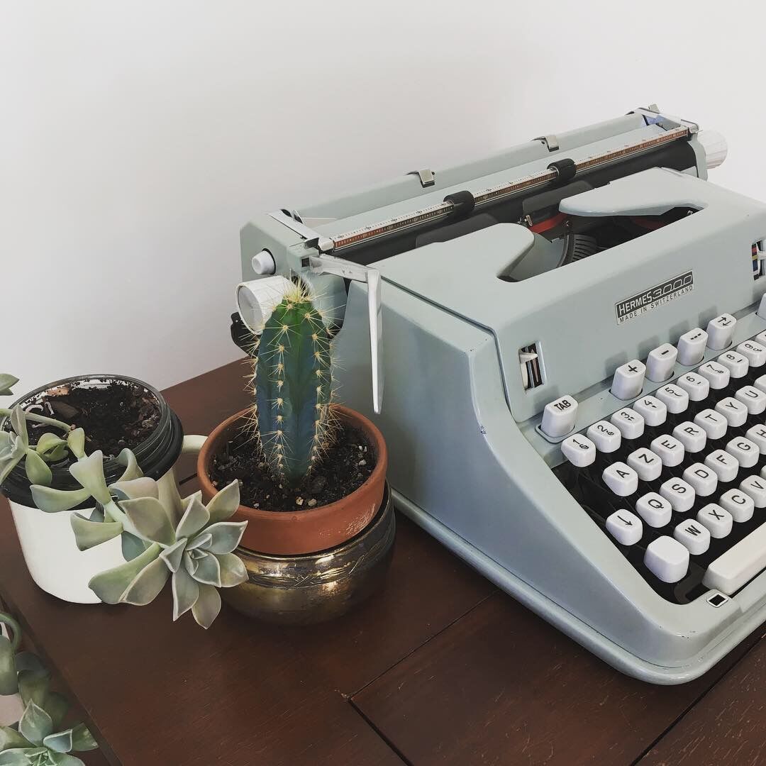 Hermes 3000 typewriter
