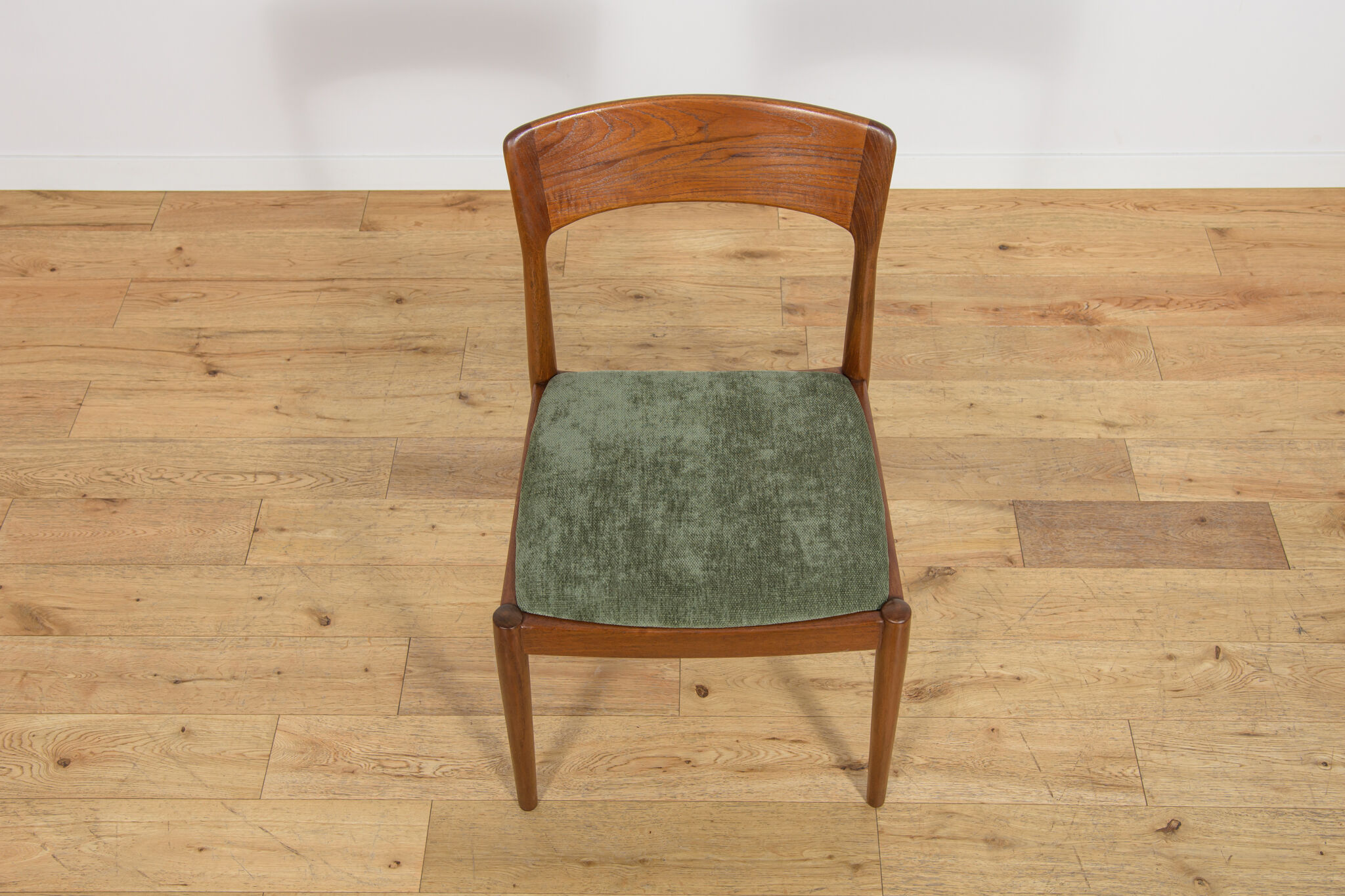 Mid-Century Teak Model 26 Dining Chairs by Henry Kjærnulf for Korup Stolefabrik, Denmark, 1960s, Set of 4