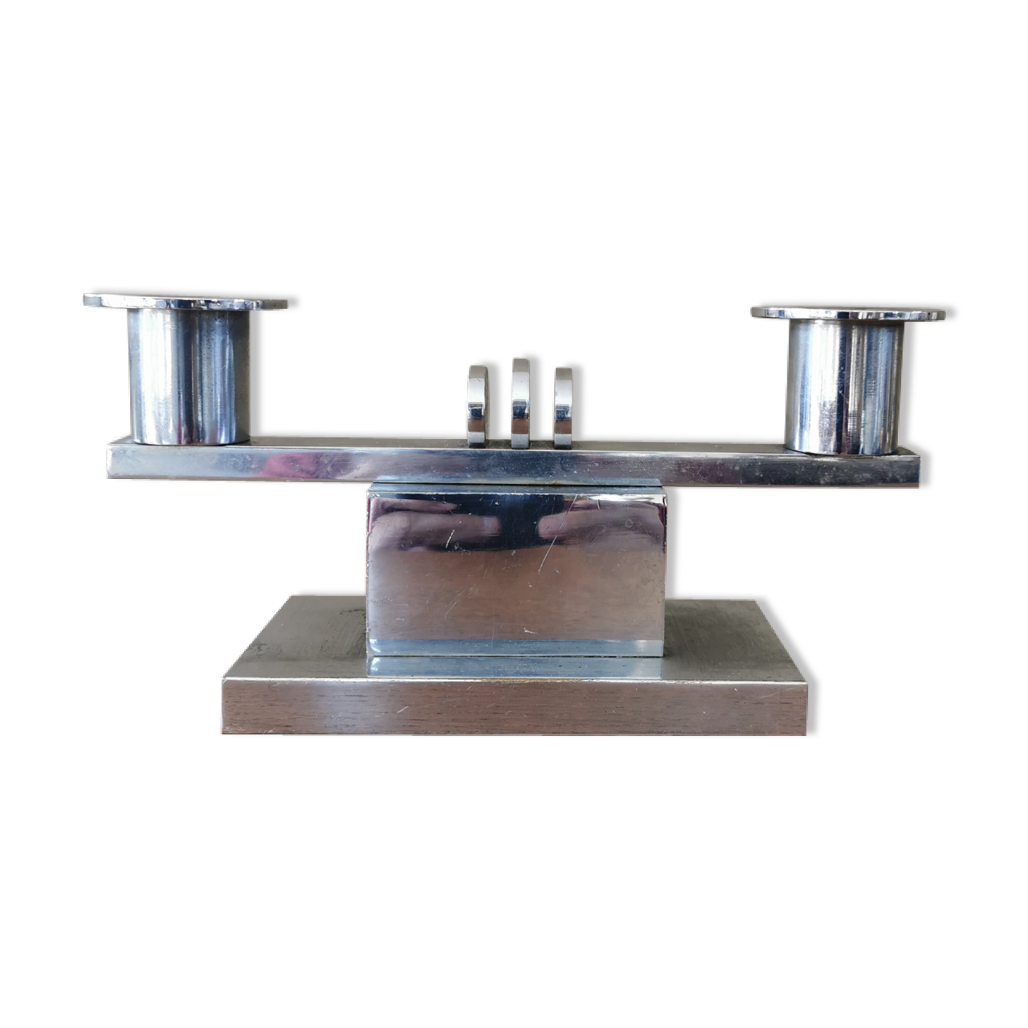 Art deco lamp foot in chrome metal