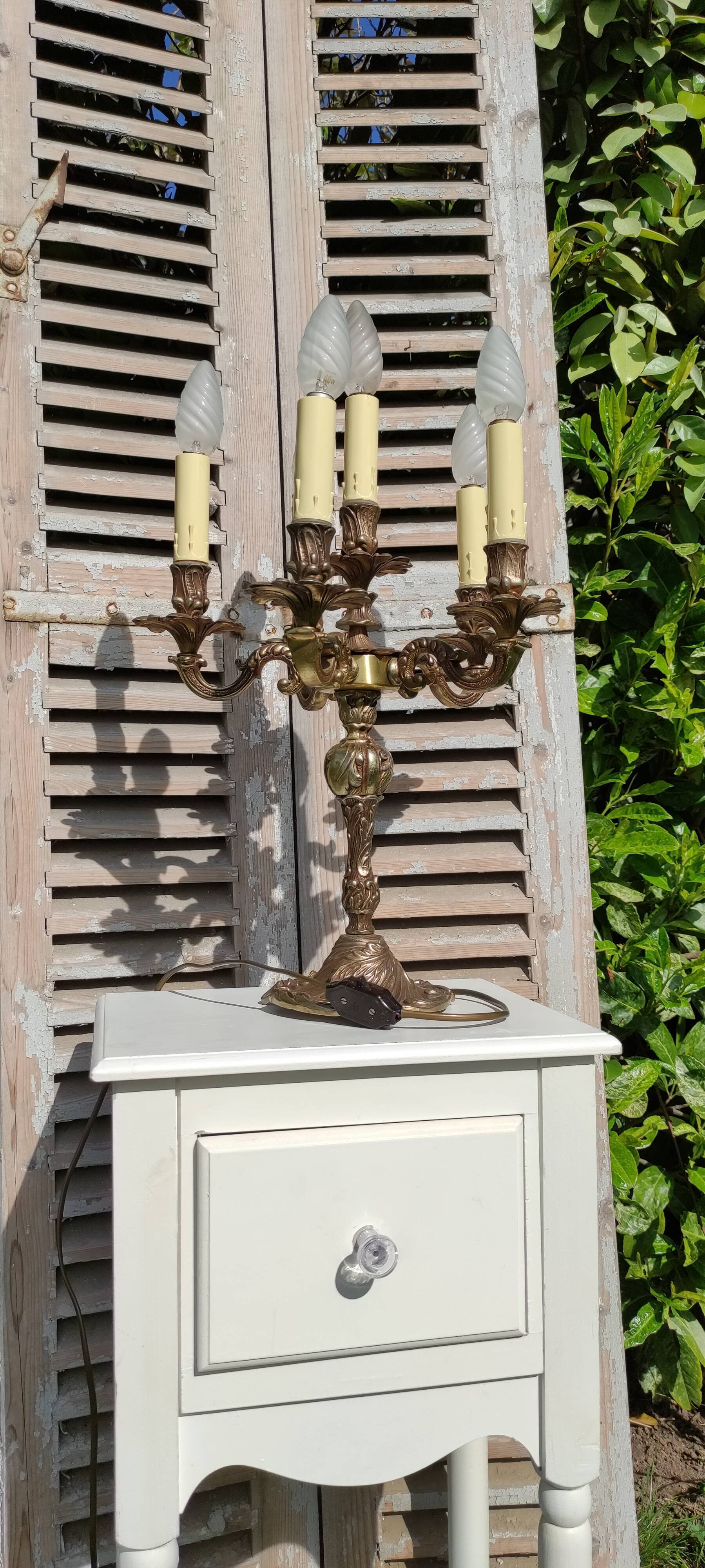 Chandelier bronze six branches électrique