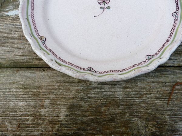Assiette XVIII siècle faience Bordeaux