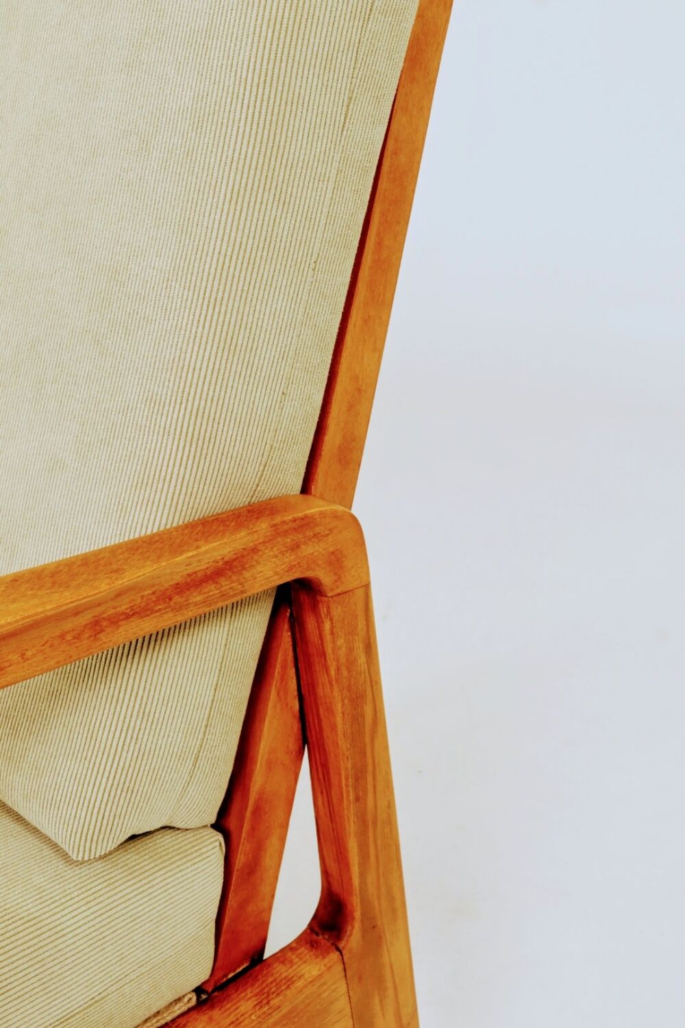 Vintage armchair in khaki corduroy, mid-century modern design from the 1960s.