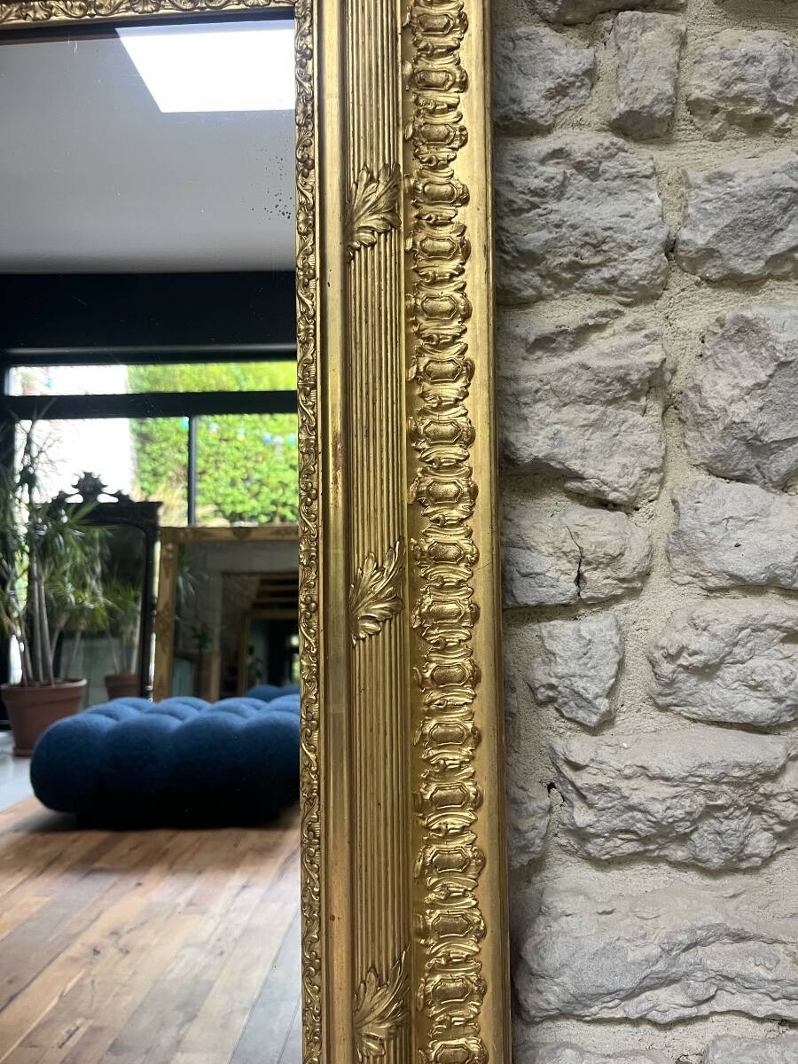 Fireplace mirror 127/101.5cm gilded with gold leaf, mercury glass, fireplace trumeau.