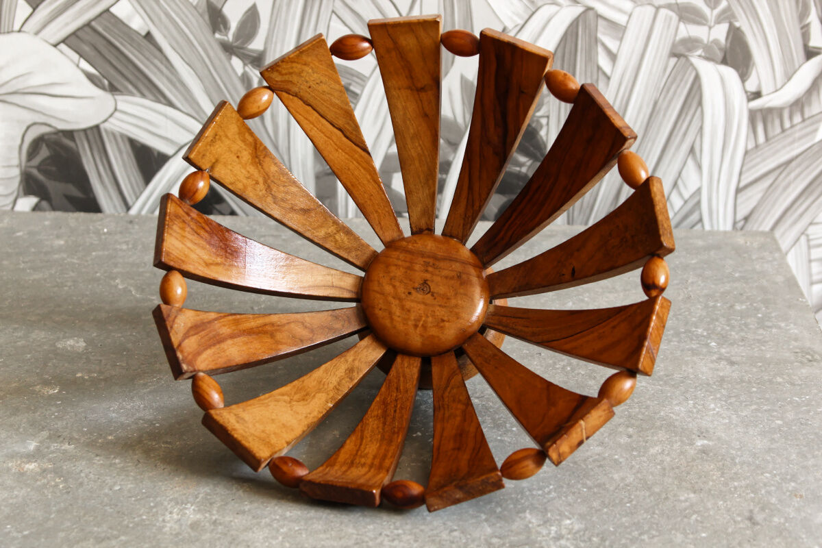 Openwork fruit cup in olive wood