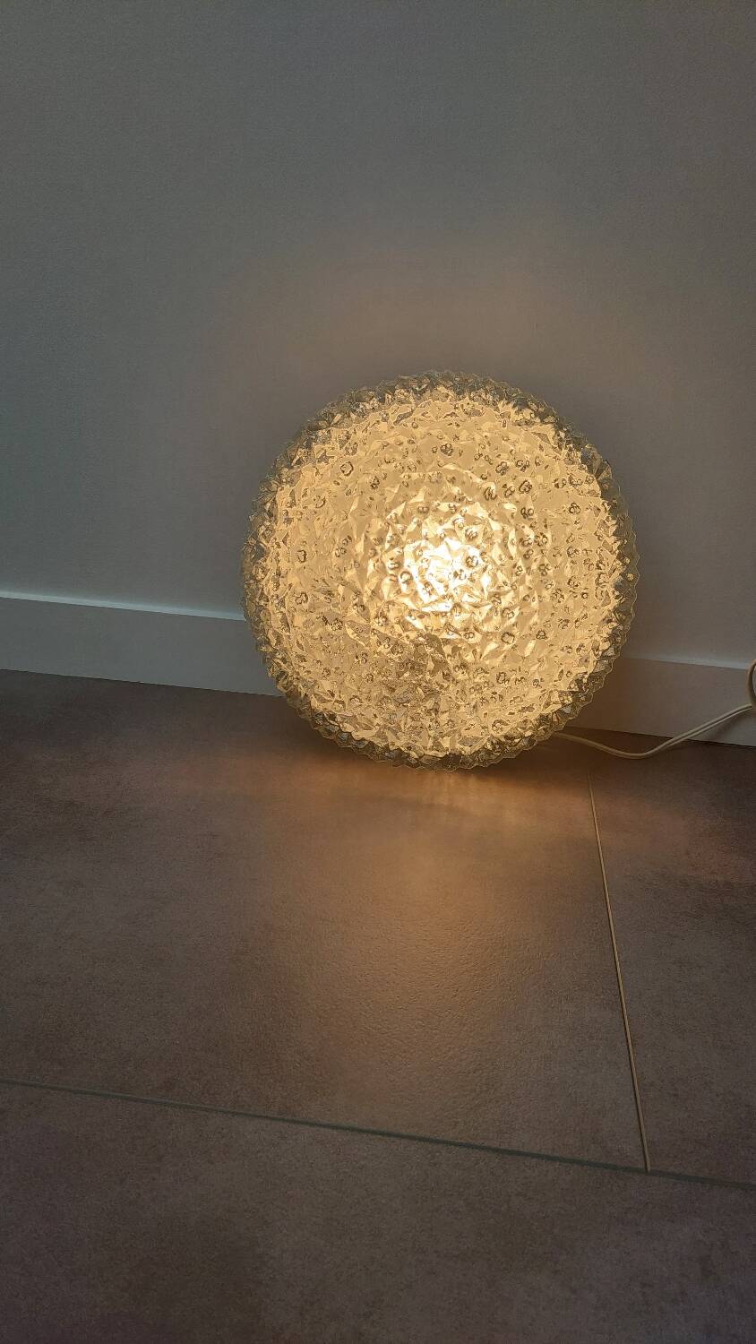 Ceiling light