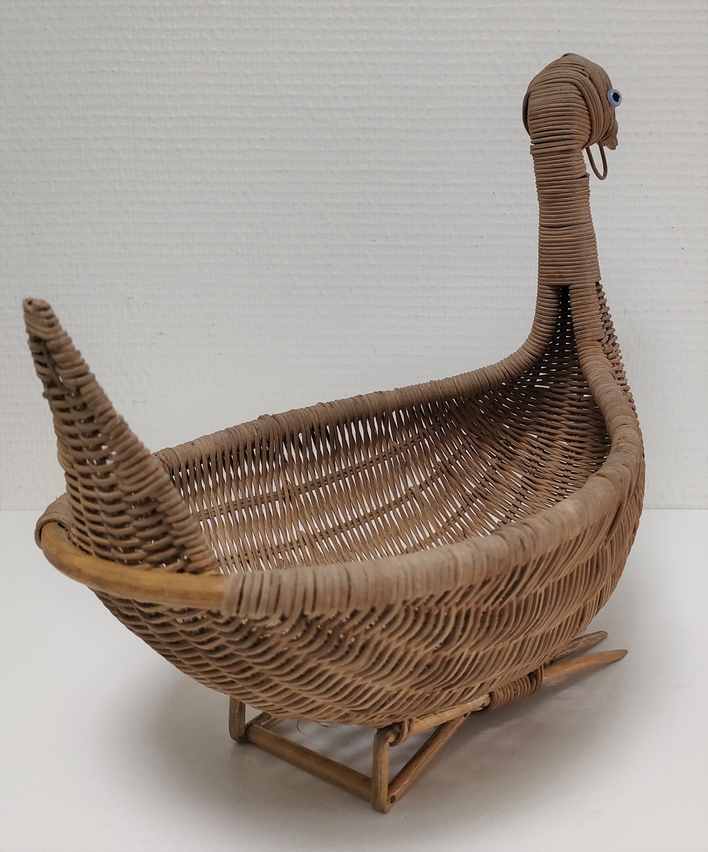 Zoomorphic basket bird, wicker braided vintage