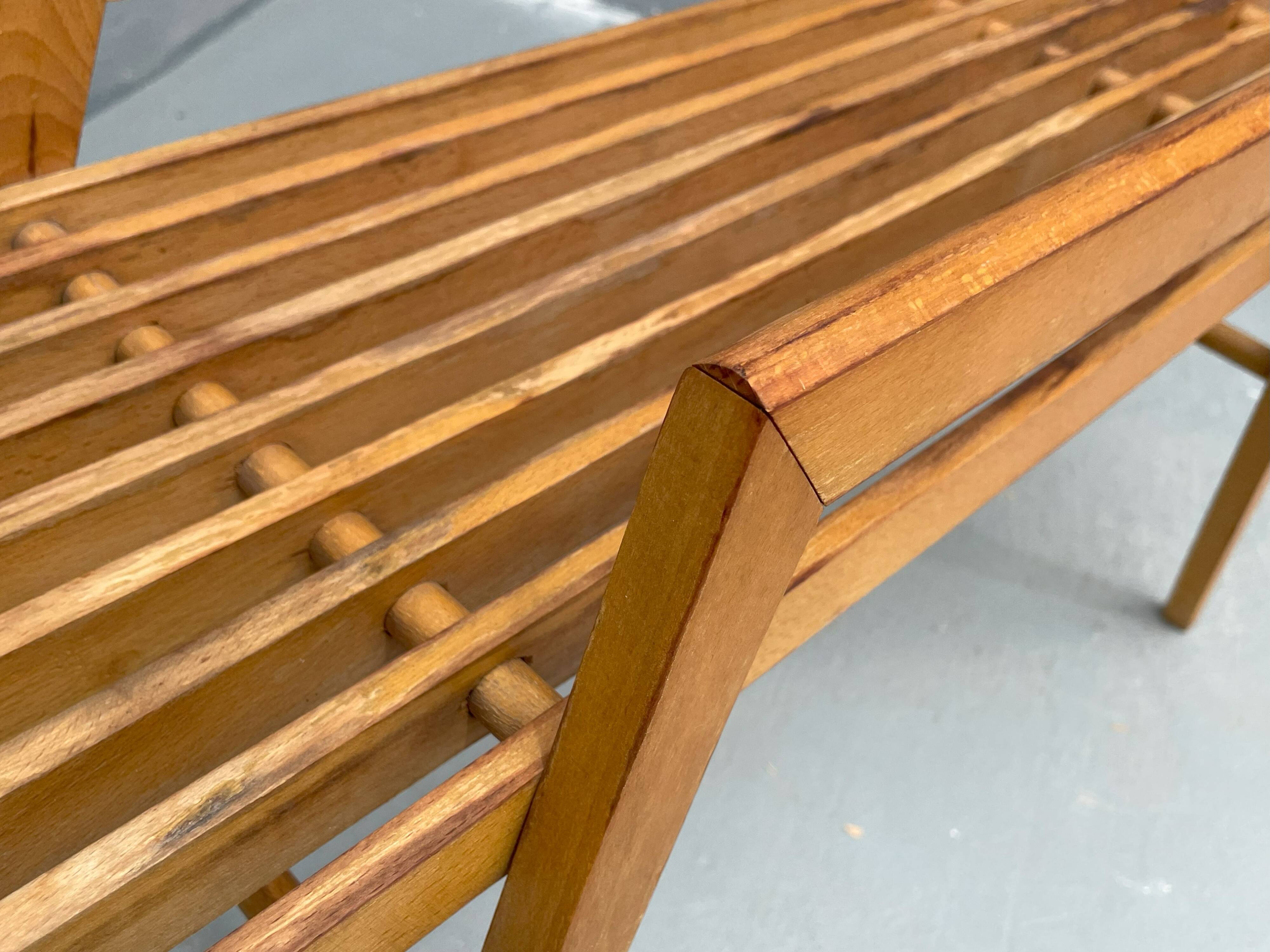 Jardinière en hêtre par ULUV, Tchécoslovaquie, années 1970