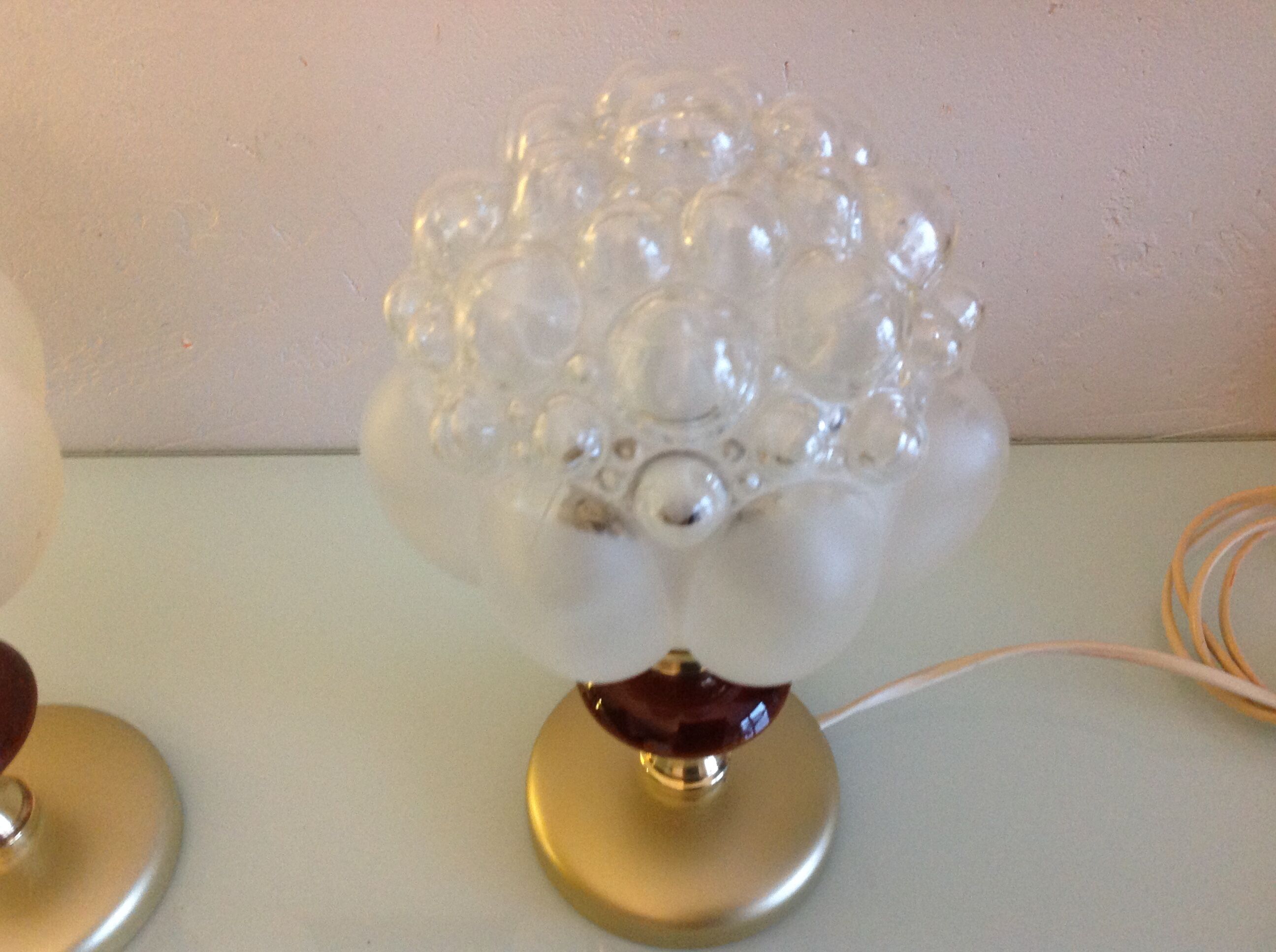 Pair of bubbled glass globe bedside lamps / vintage 60s-70s