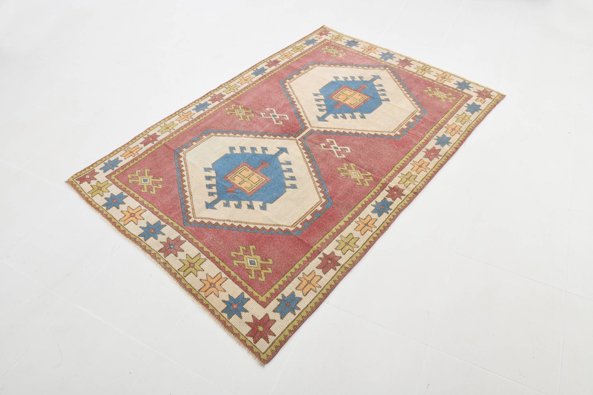4x7 Burgundy & Beige Vintage Oushak Rug, 132x190Cm