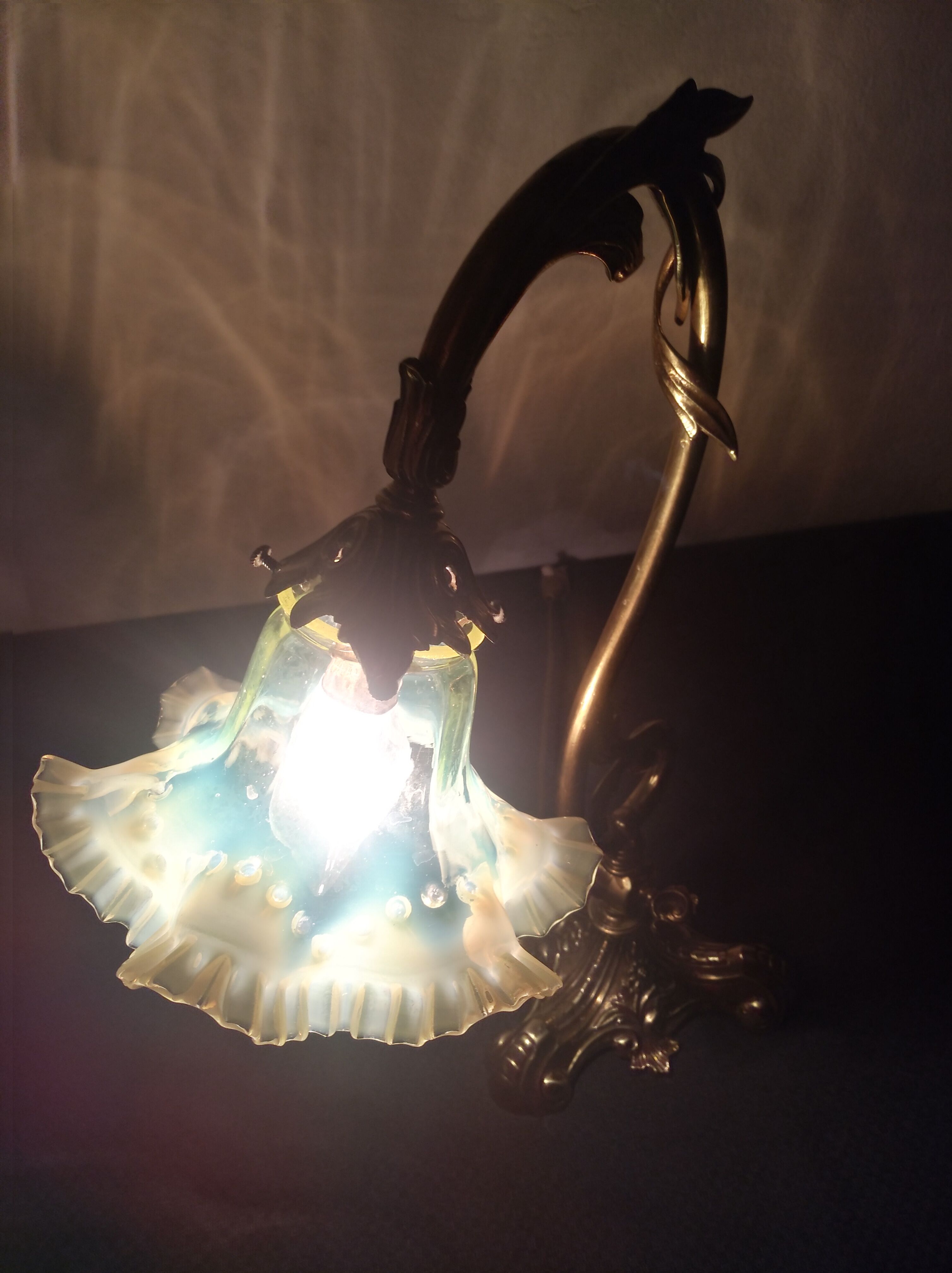 Bronze Art Nouveau lamp