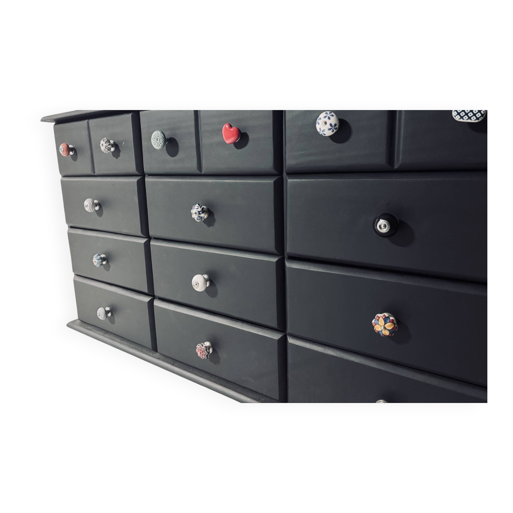 Buffet / commode completely revamped – unique piece – numerous drawers