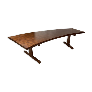 Table basse incurvée en forme de rein plaqué teck