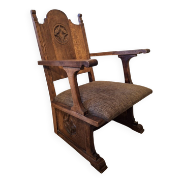 Antique arts and crafts carved oak aak armchair, 1910s