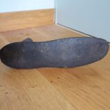 Shoe tree shoemaker paperweight