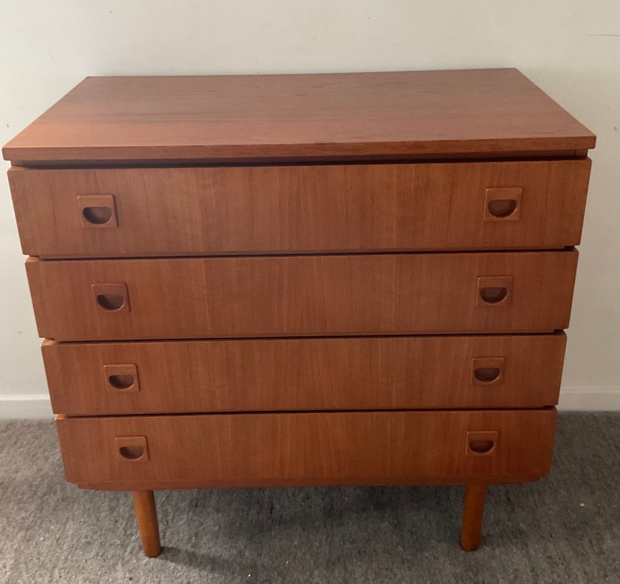 Scandinavian chest of drawers from the 60s in teak