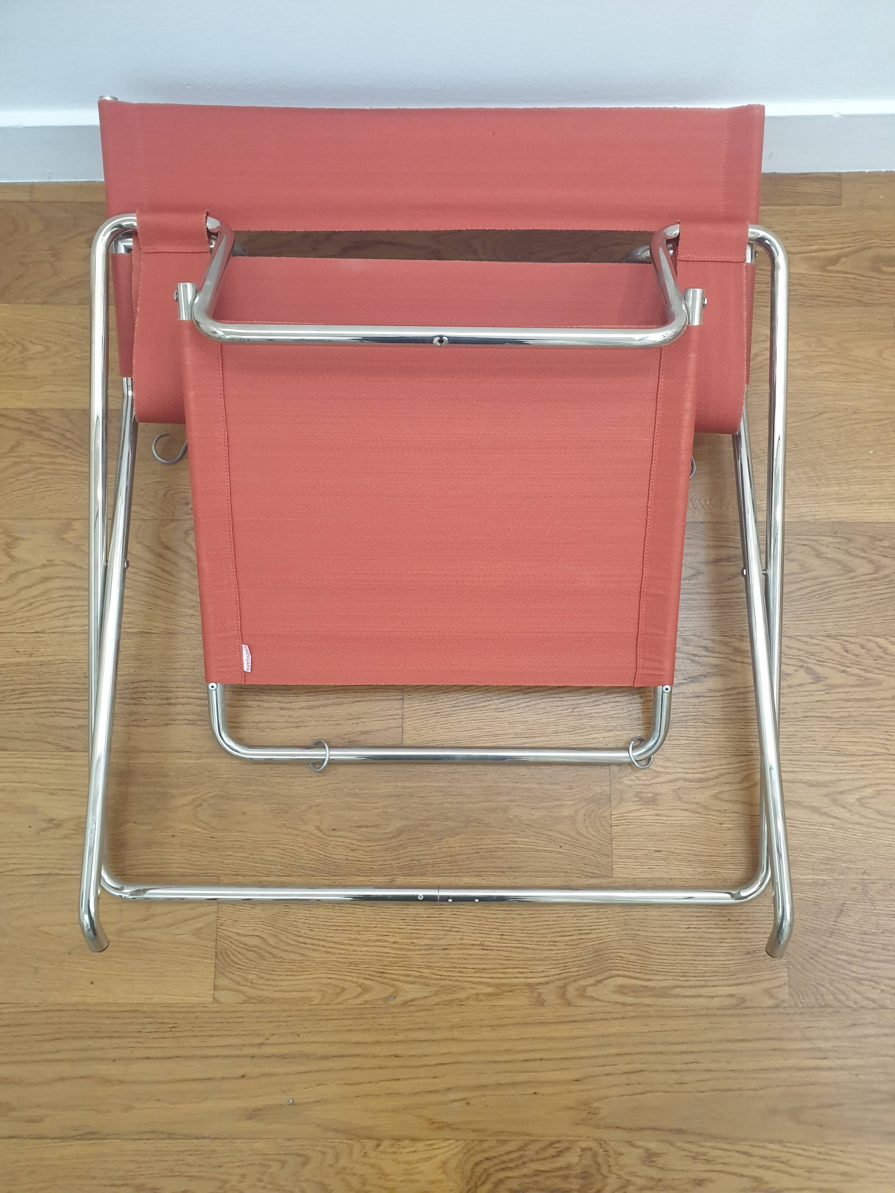 Pair of D4 folding armchairs by Marcel Breuer,  Tecta edition