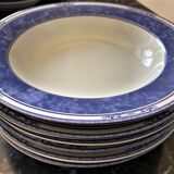 Set of 6 blue and white soup plates