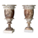 Paire de vases en albâtre bicolore, vers 1900, manques sur la collerette