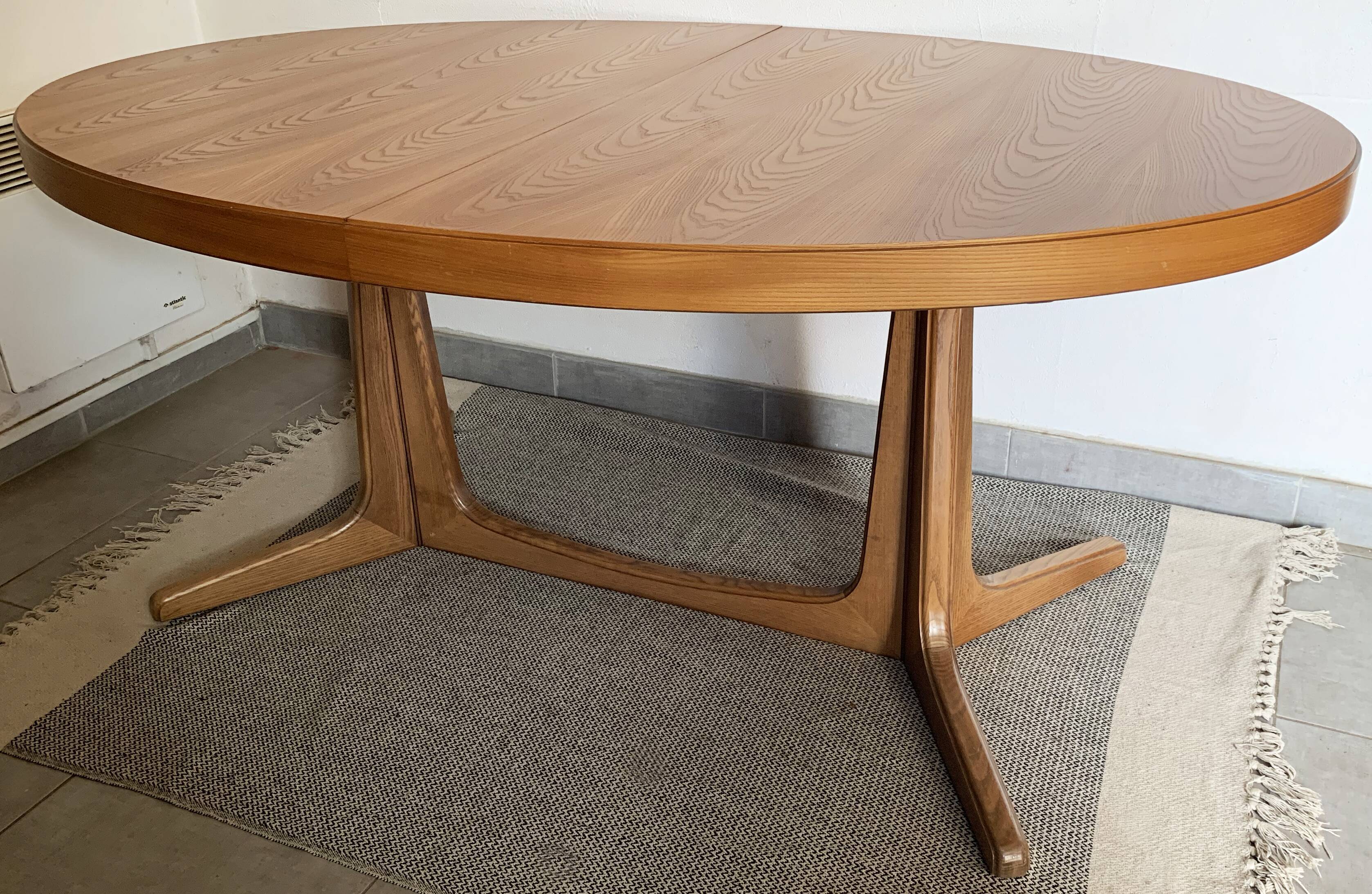 Baumann vintage 1970 oval table, stamped NF