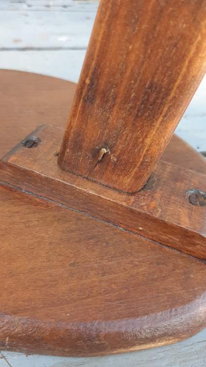 Tabouret tripode vintage en bois