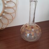 Carafe ancienne en verre émaillé