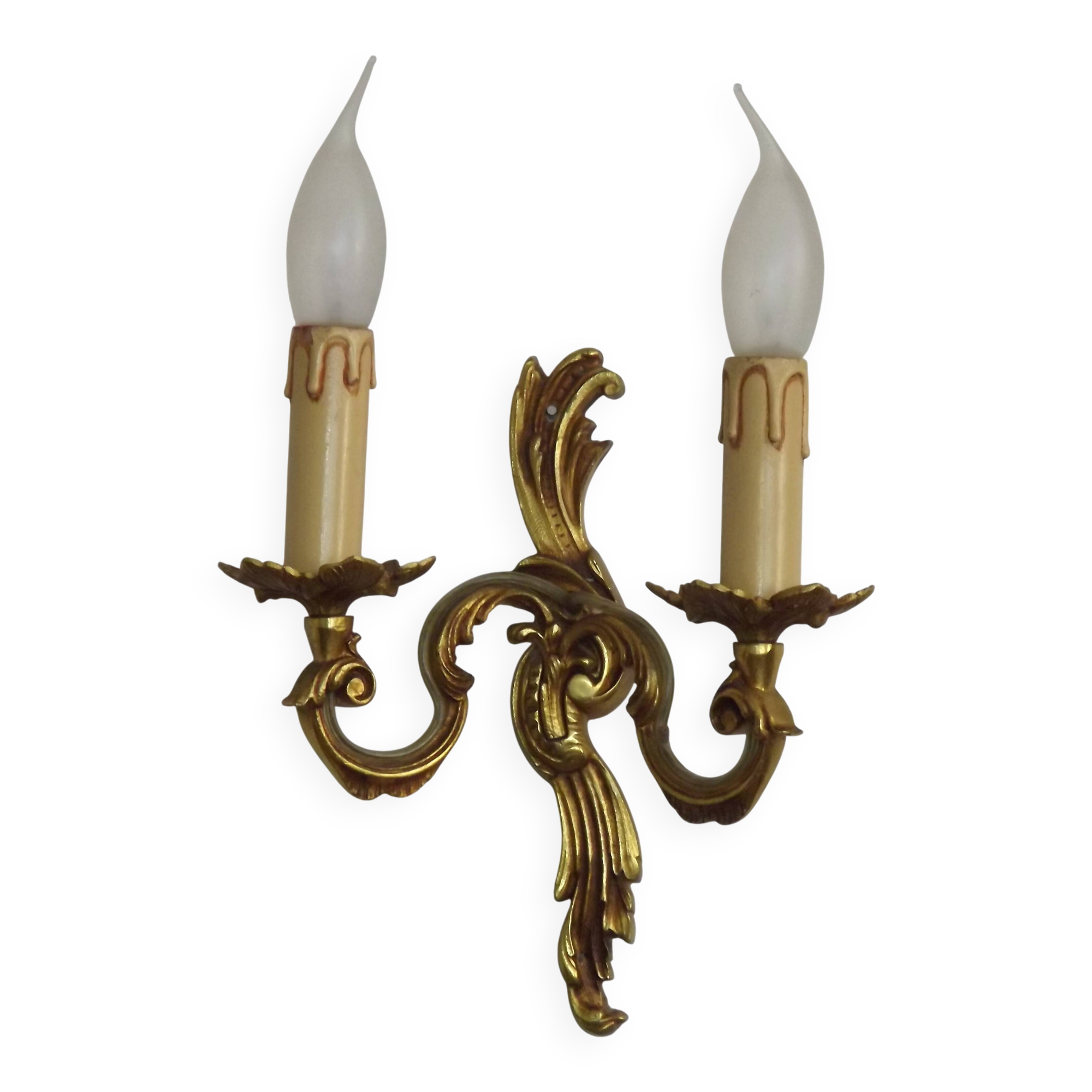 Stylish Vintage French Bronze Double Wall Sconce with Acanthus Leaf Detail