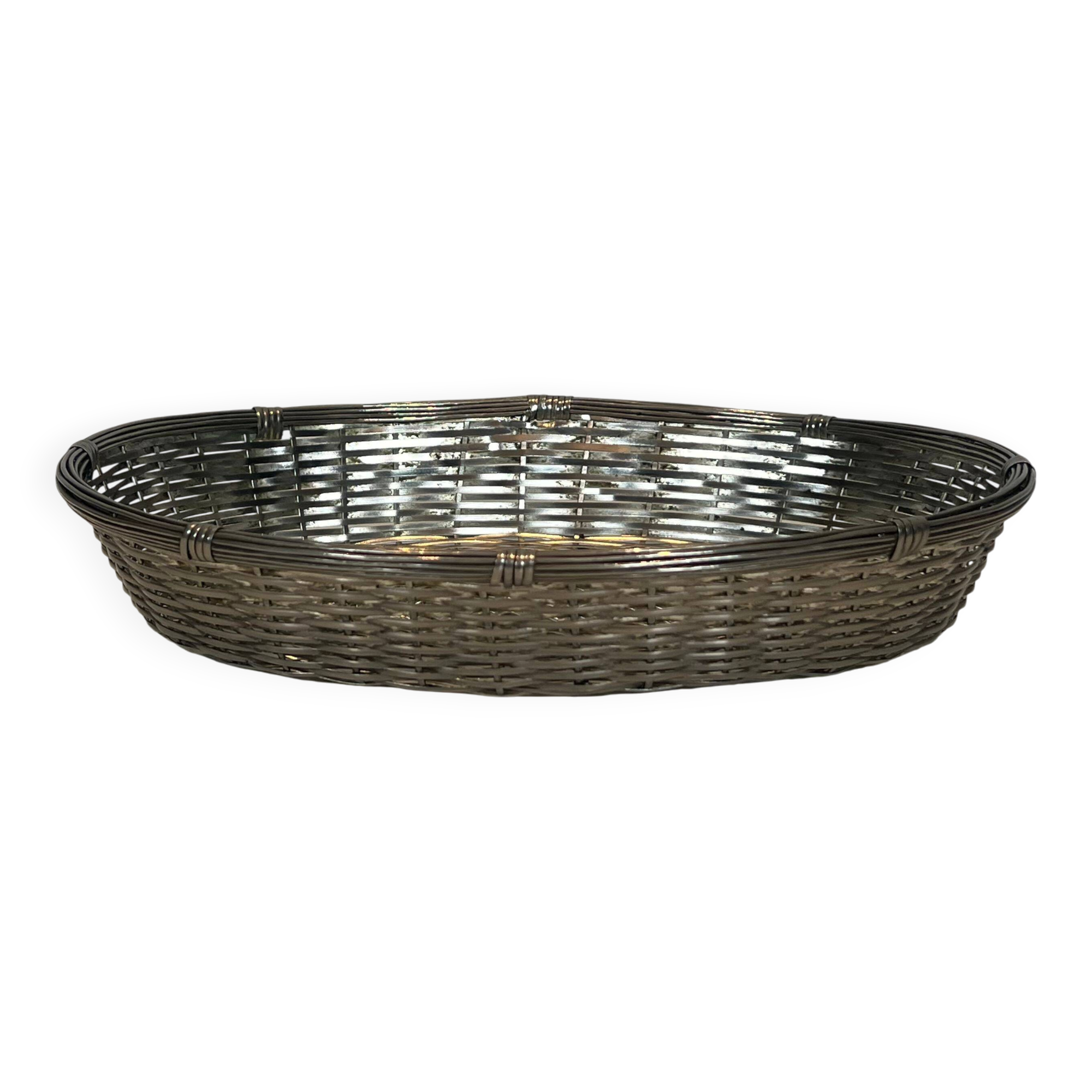 Bowl / pocket tray made of silver-plated wire