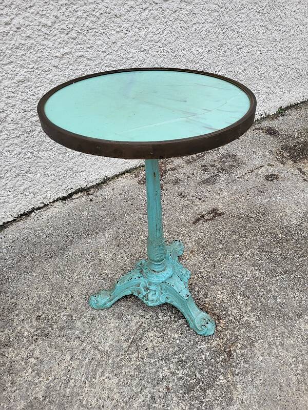 Round green marble and cast iron bistro table no. 9
