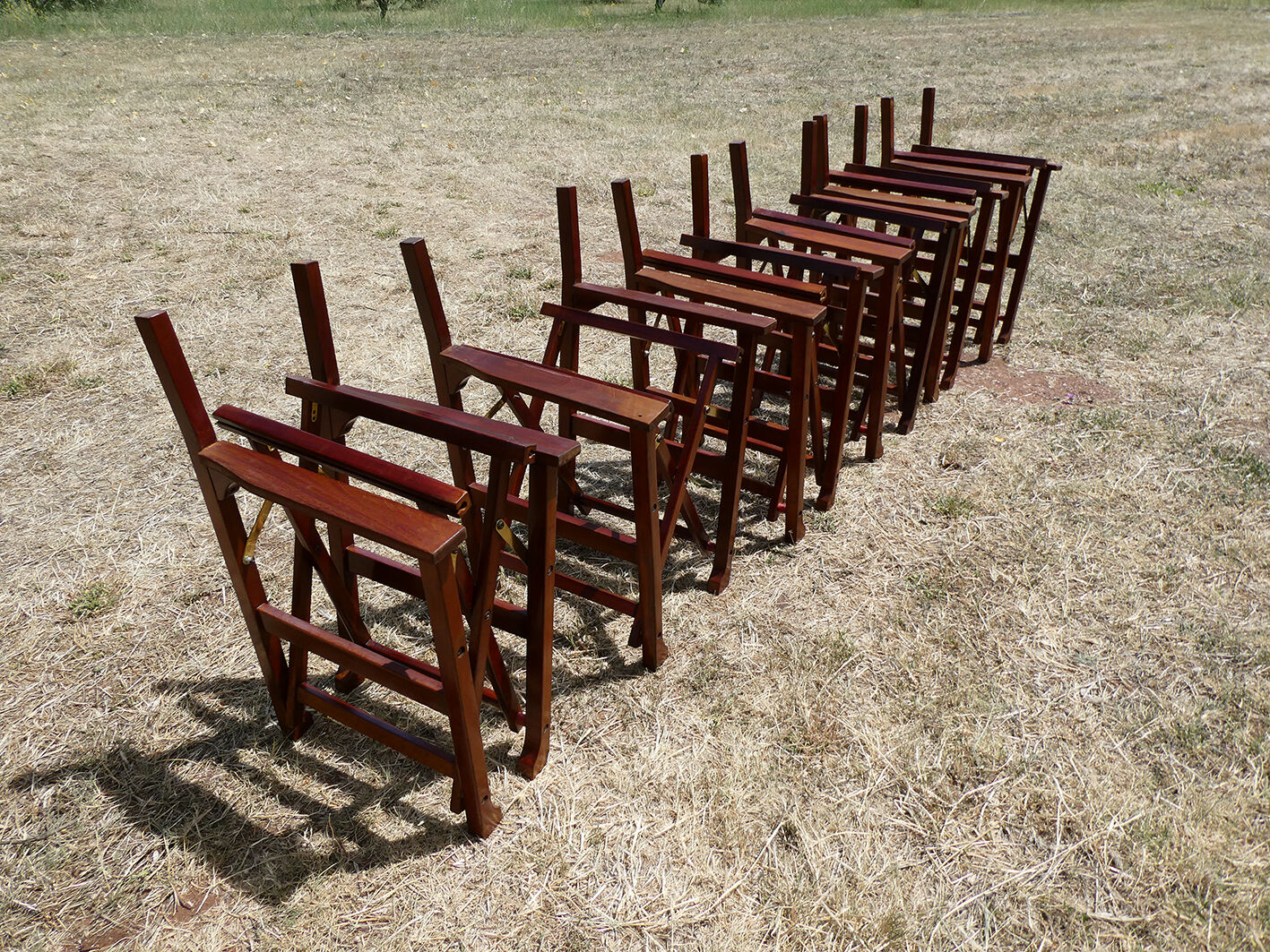 Lot of 6 foldable chairs in solid teak Roland Vlaemynck