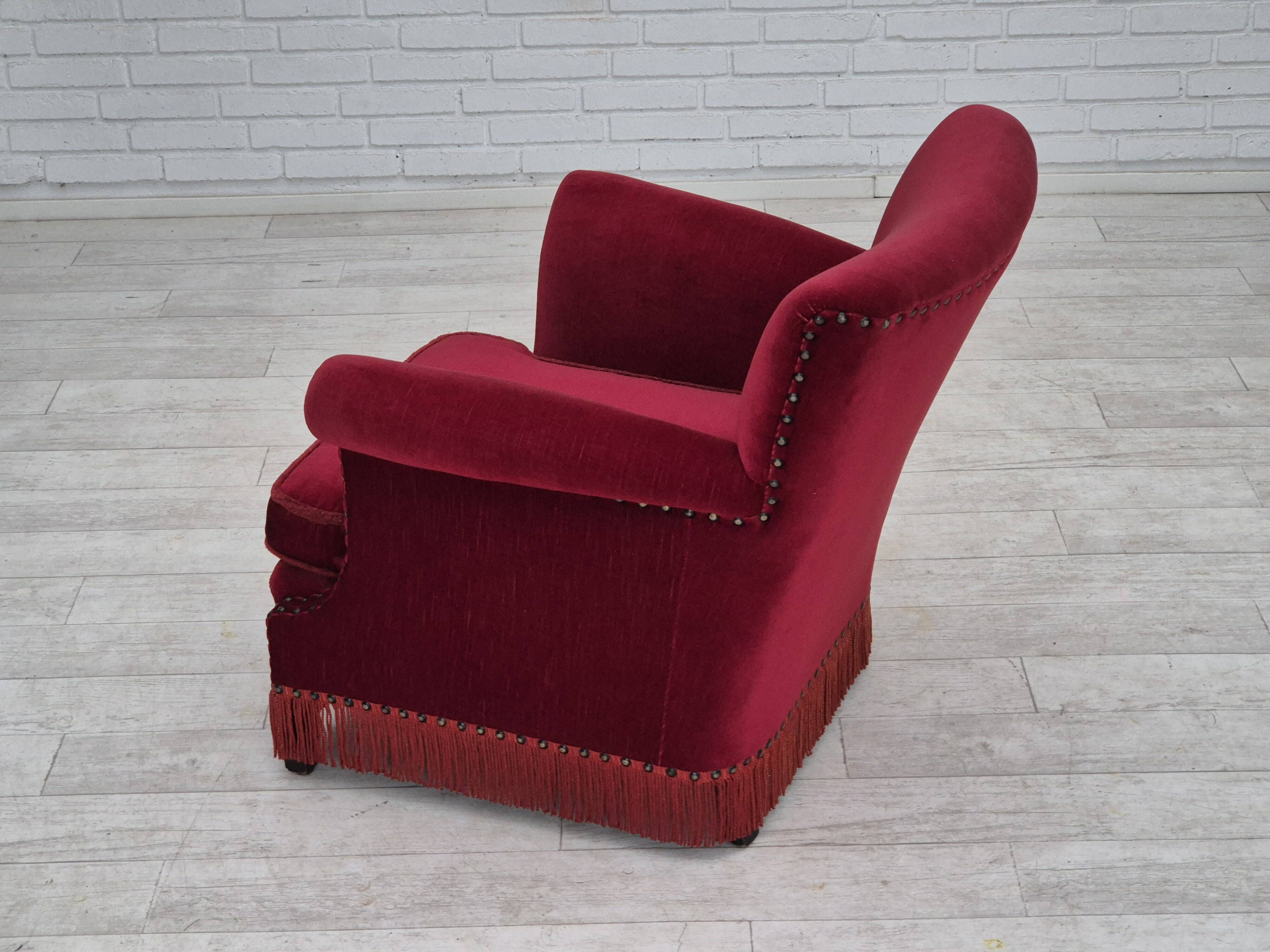 1970s, Danish lounge chair, original condition, cherry-red velour fabric.