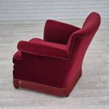 1970s, Danish lounge chair, original condition, cherry-red velour fabric.