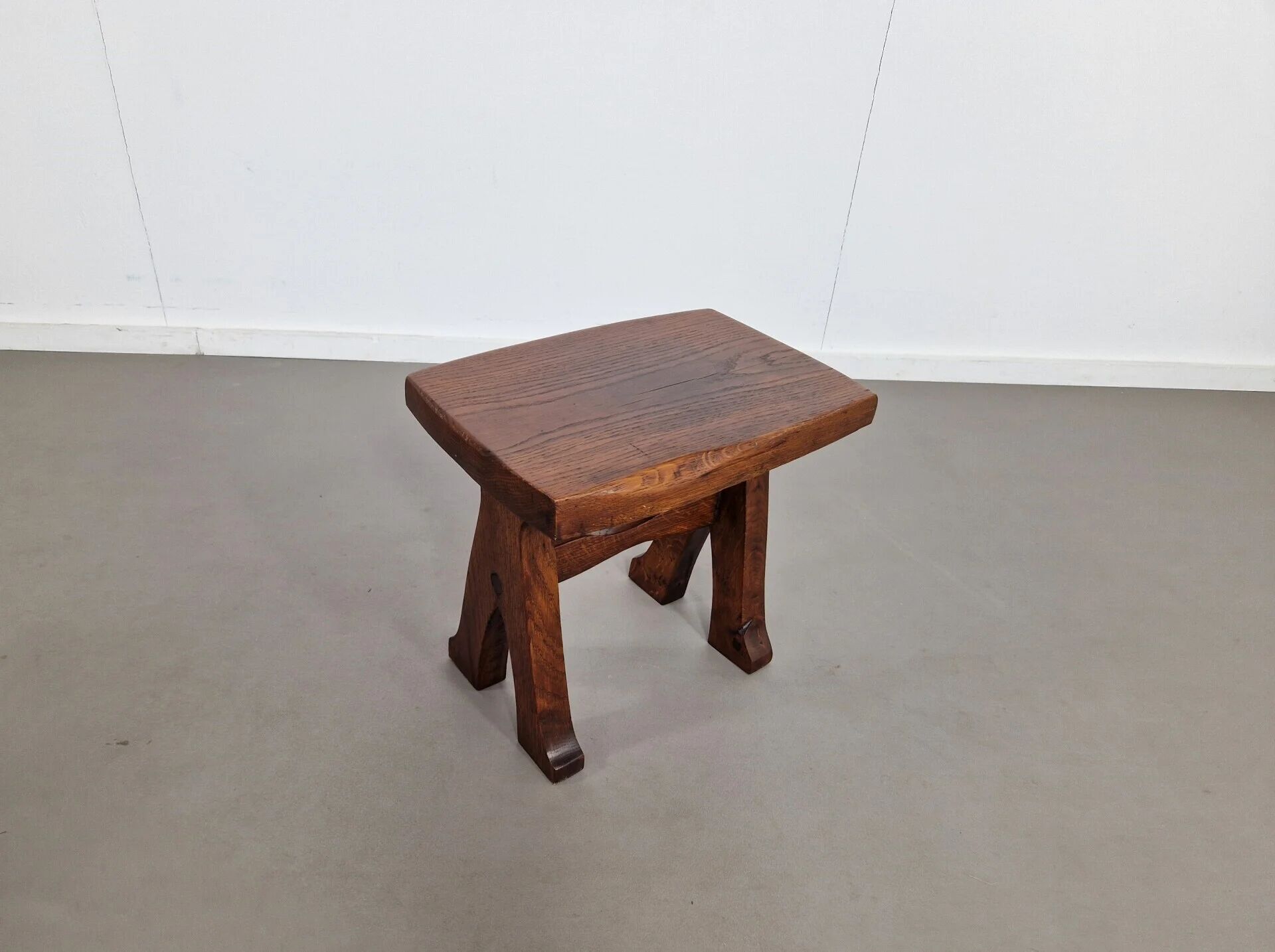 Tabouret en chêne | France années 1960