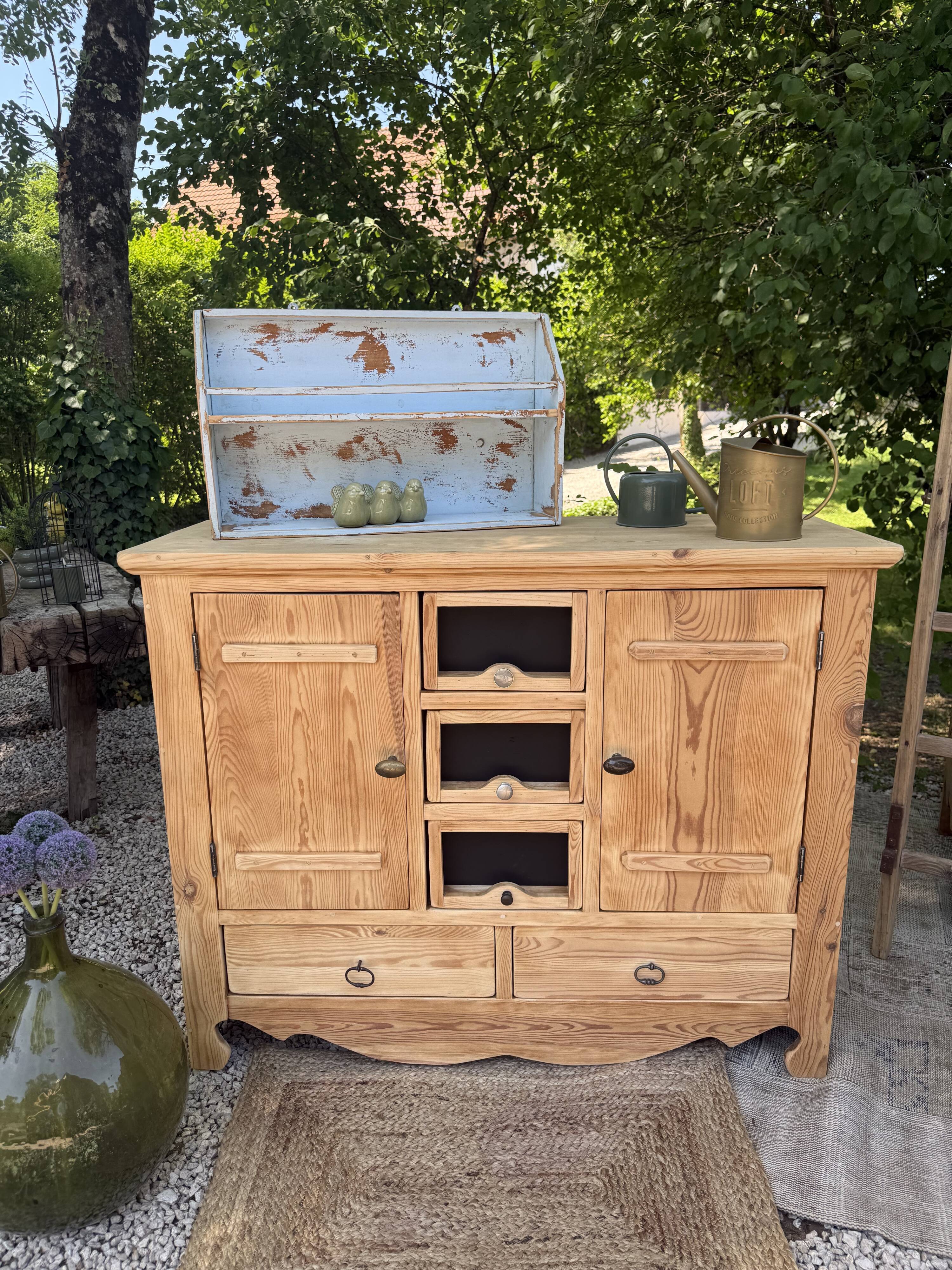 Storage furniture / Solid pine sideboard