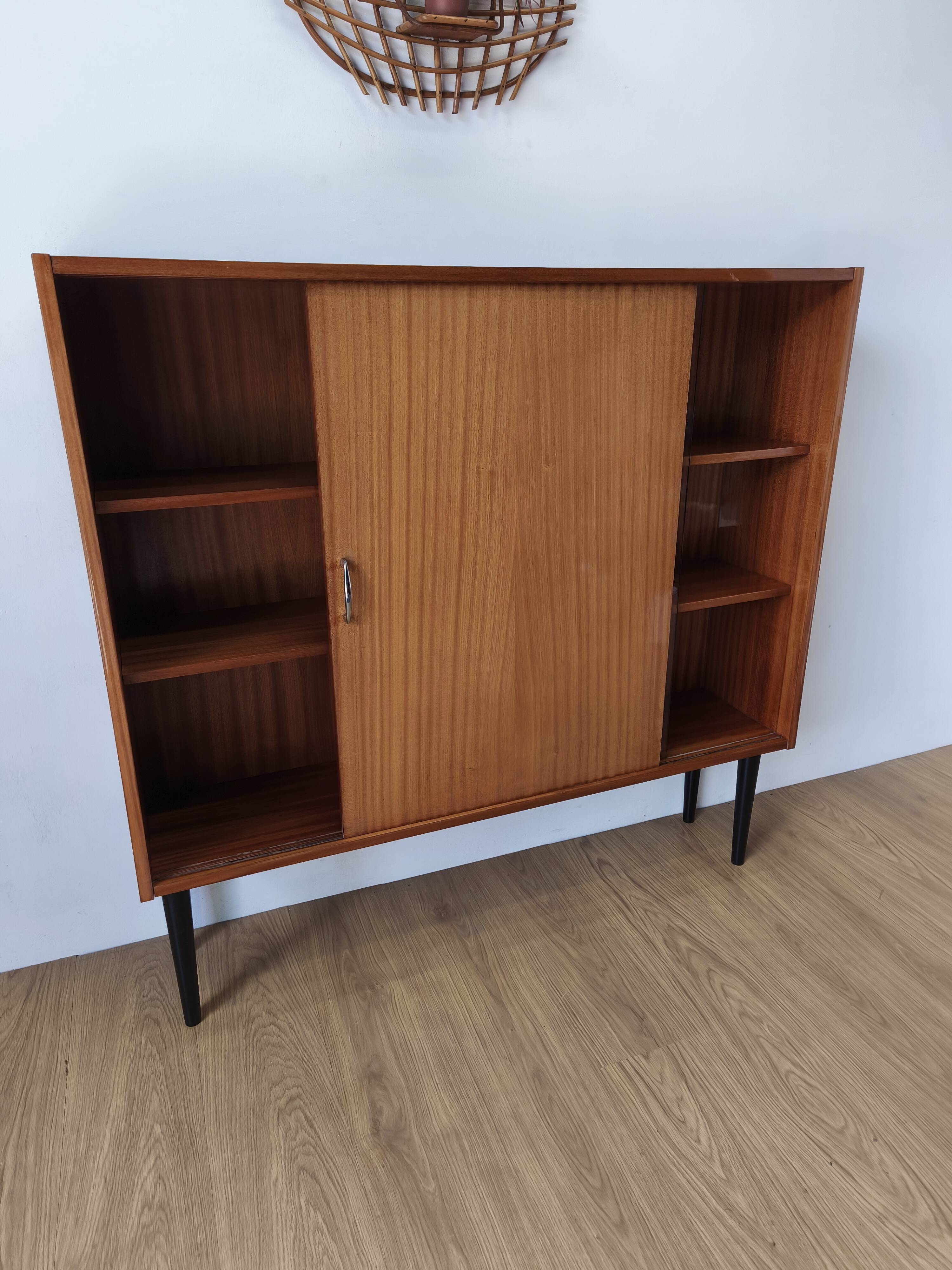 Modernist bookcase, 1970