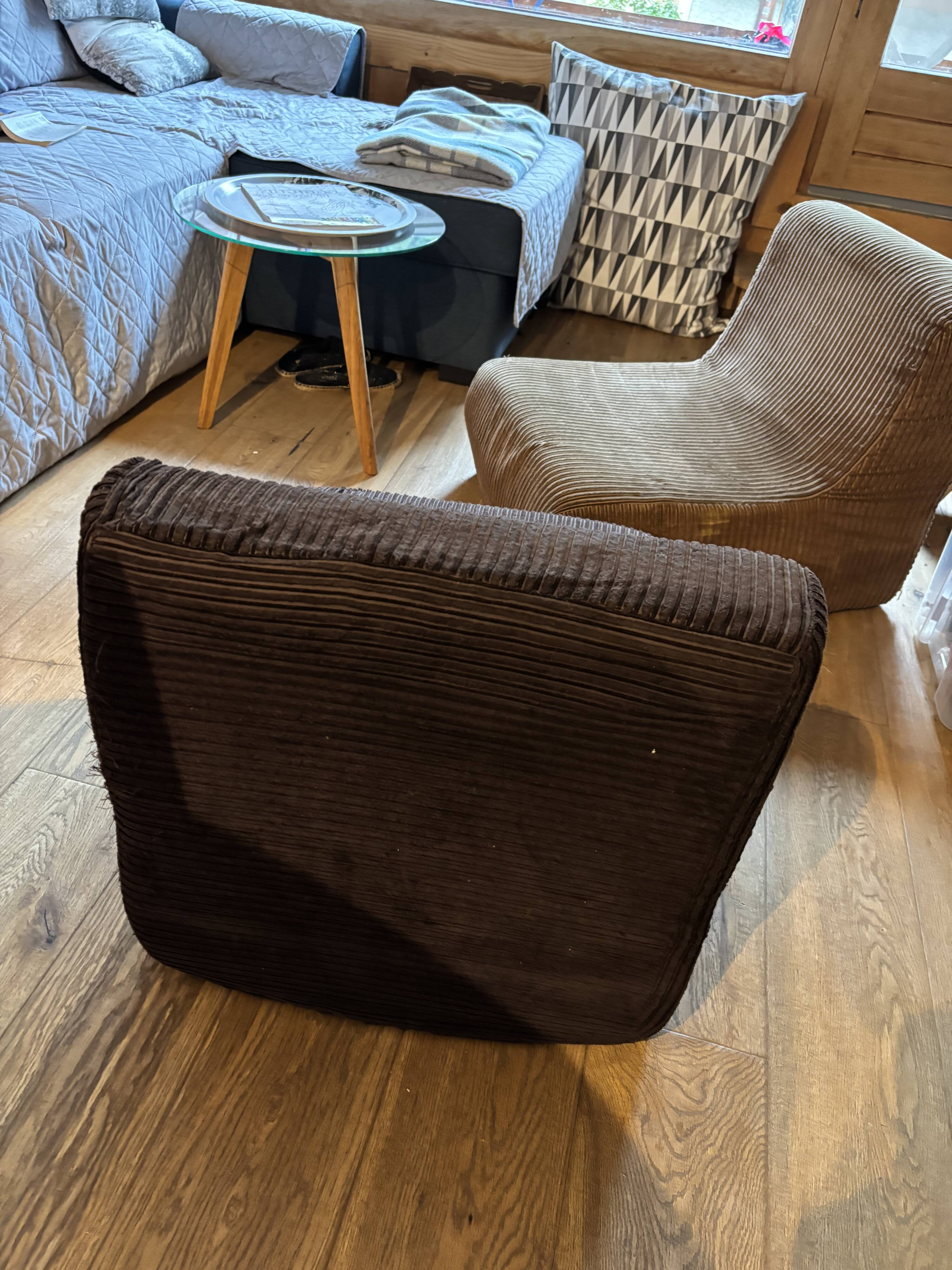 Set of 2 armchairs Circa 70’s