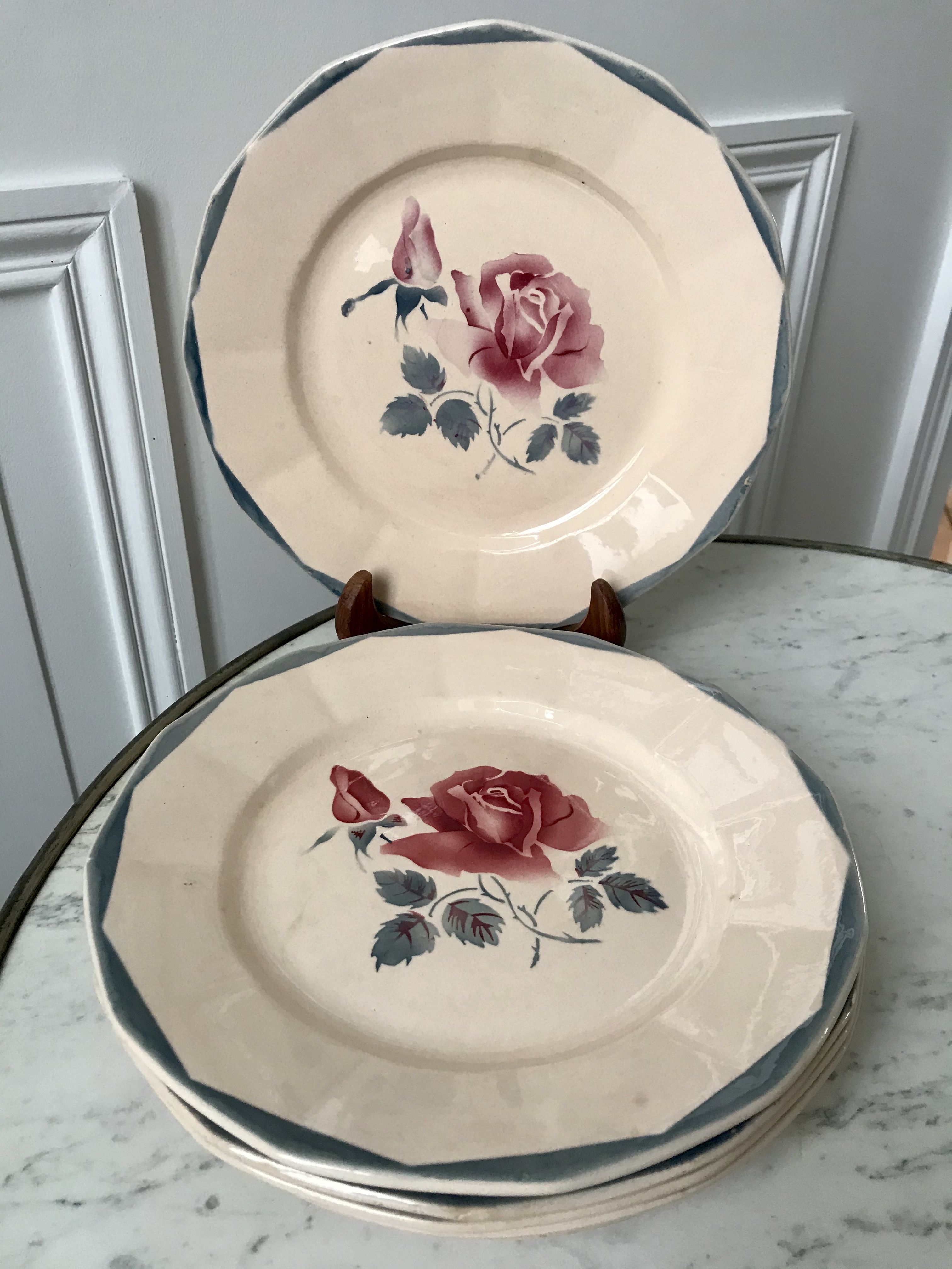 Set of 6 flat plates Digoin Sarreguemines pink and blue flowers 40s