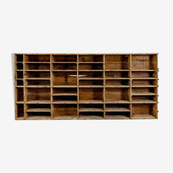 Furniture with 38 factory lockers