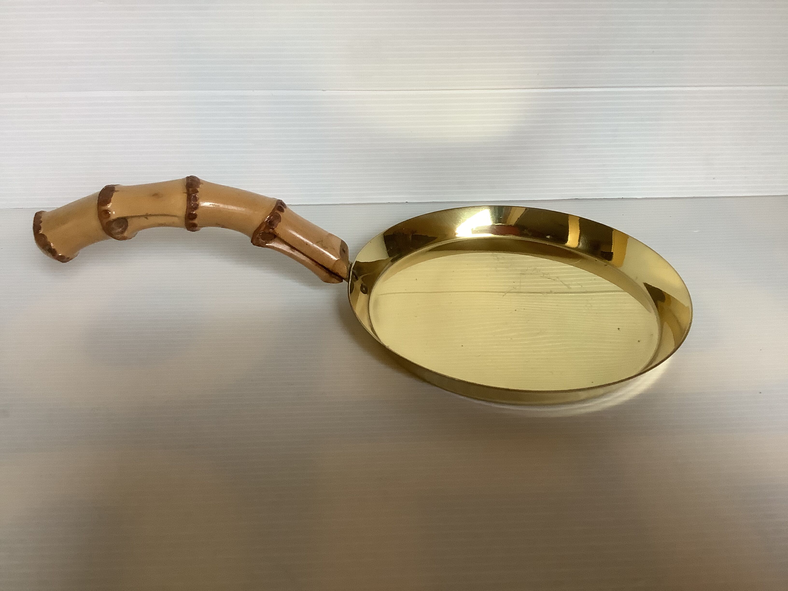 Grasoli Germany bamboo brass pocket emptier