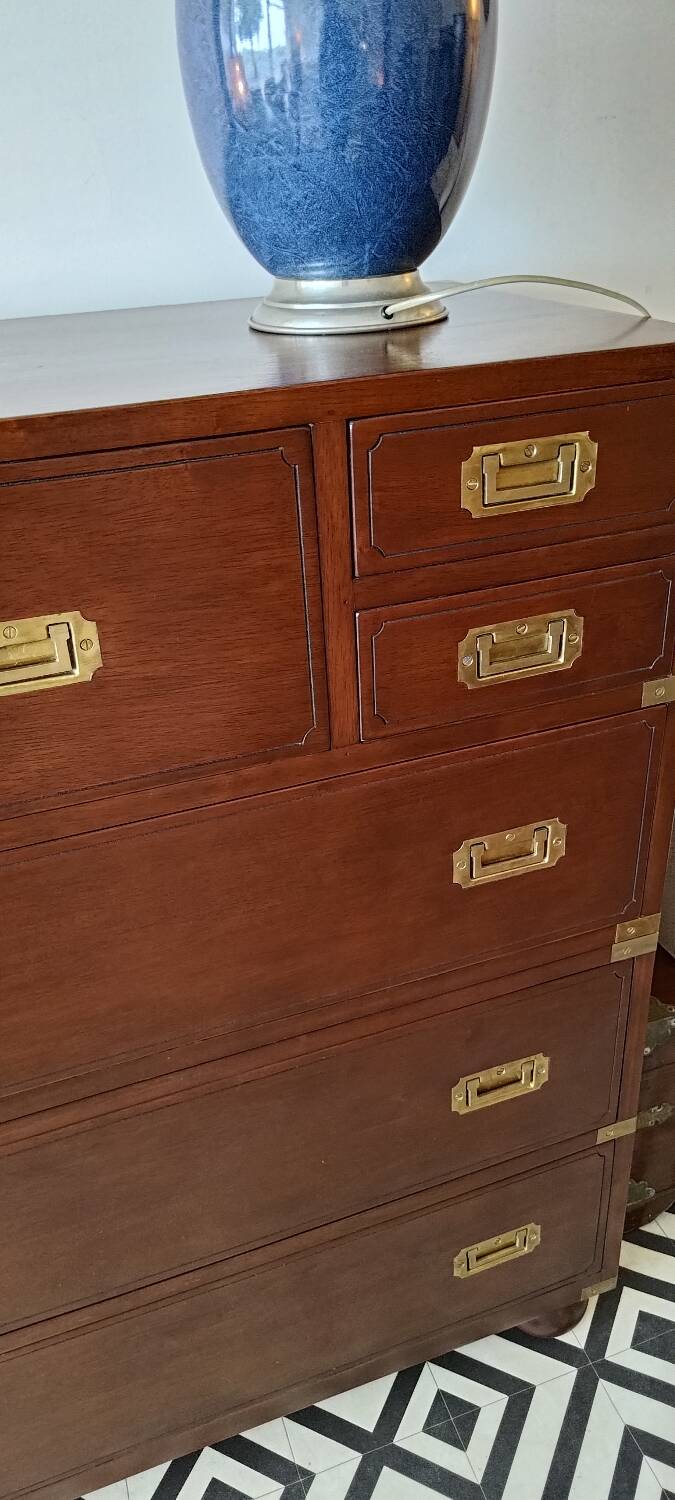 Marine chest of drawers