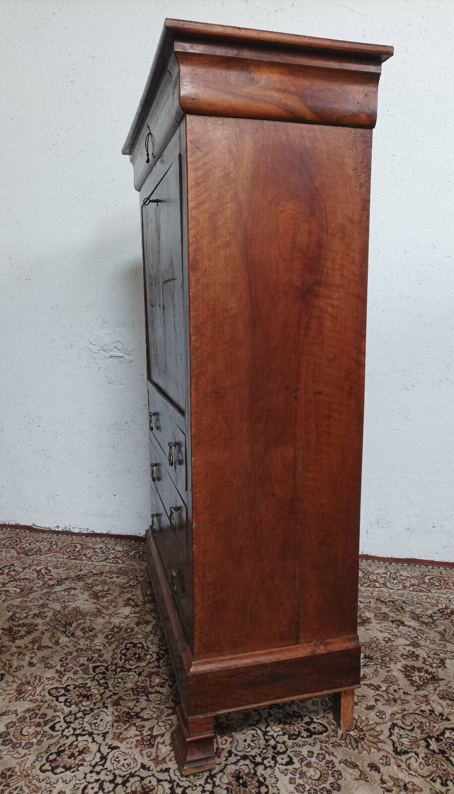 Louis Philippe secretary in oak and walnut burl.