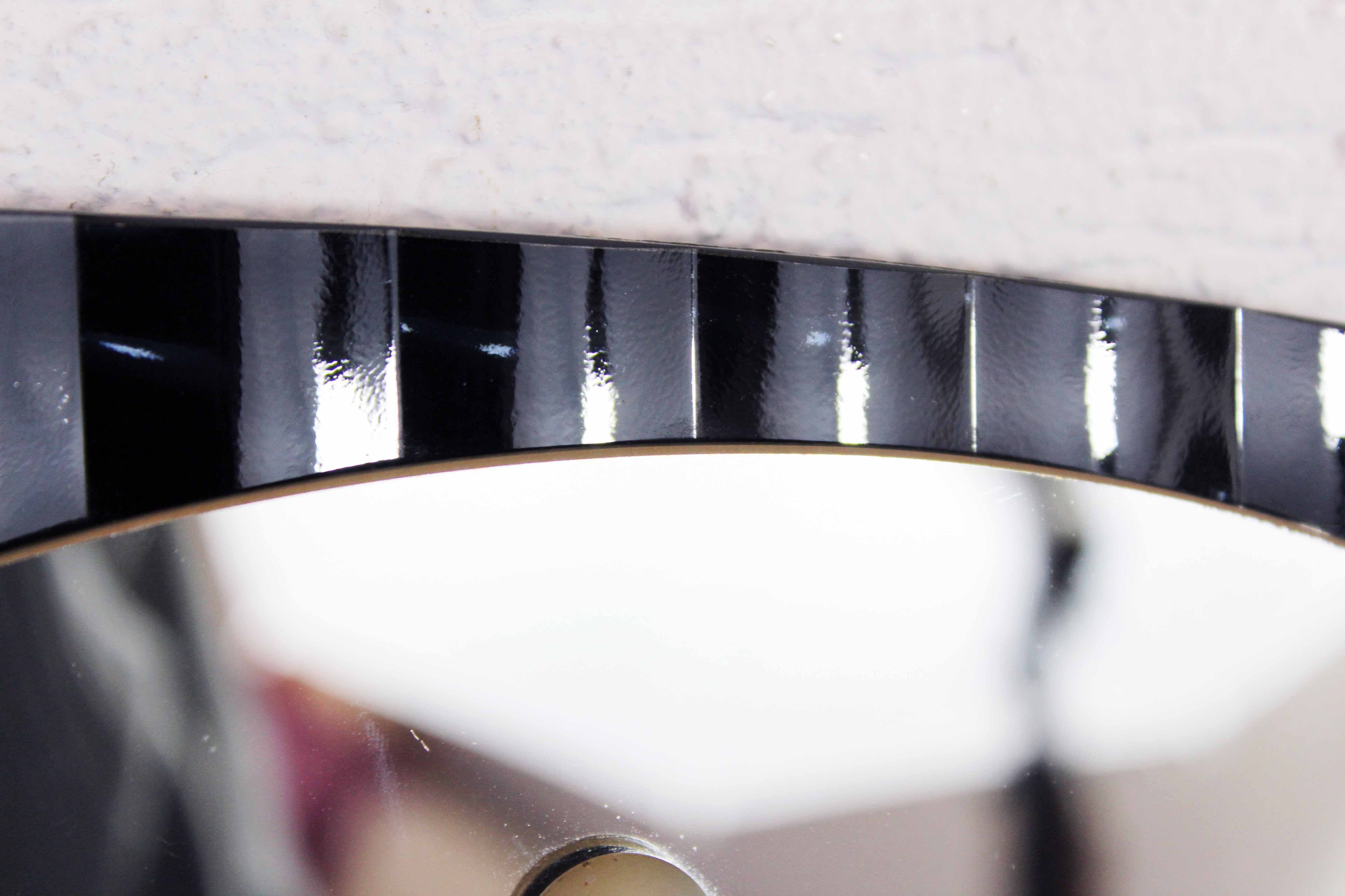 Free-form glass mirror - 80x33cm