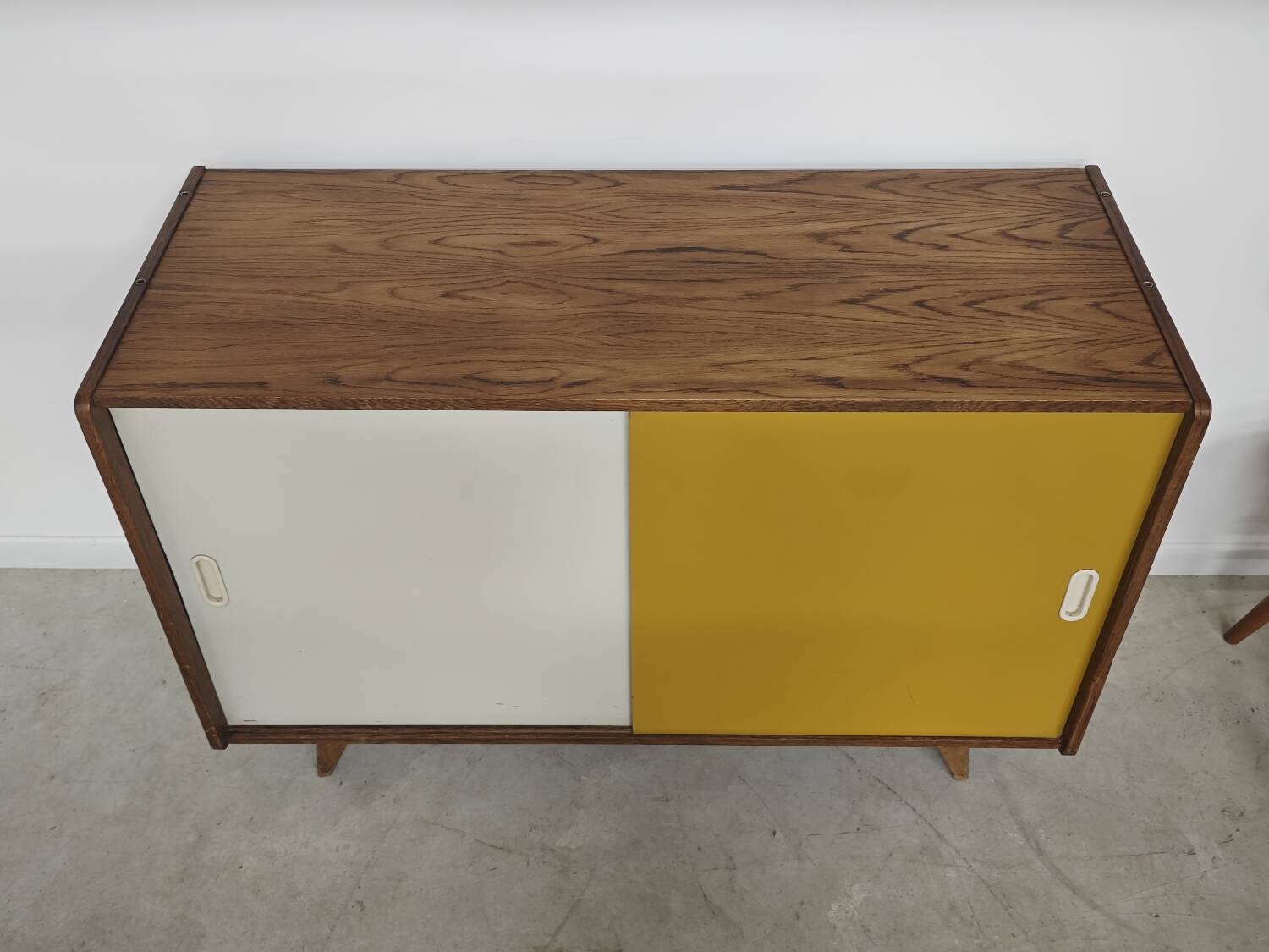 Buffet U 452 yellow by Jiri Jiroutek for Intérier Praha 1960
