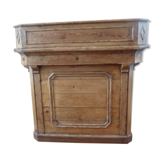 Old furniture of metier counter solid wood store