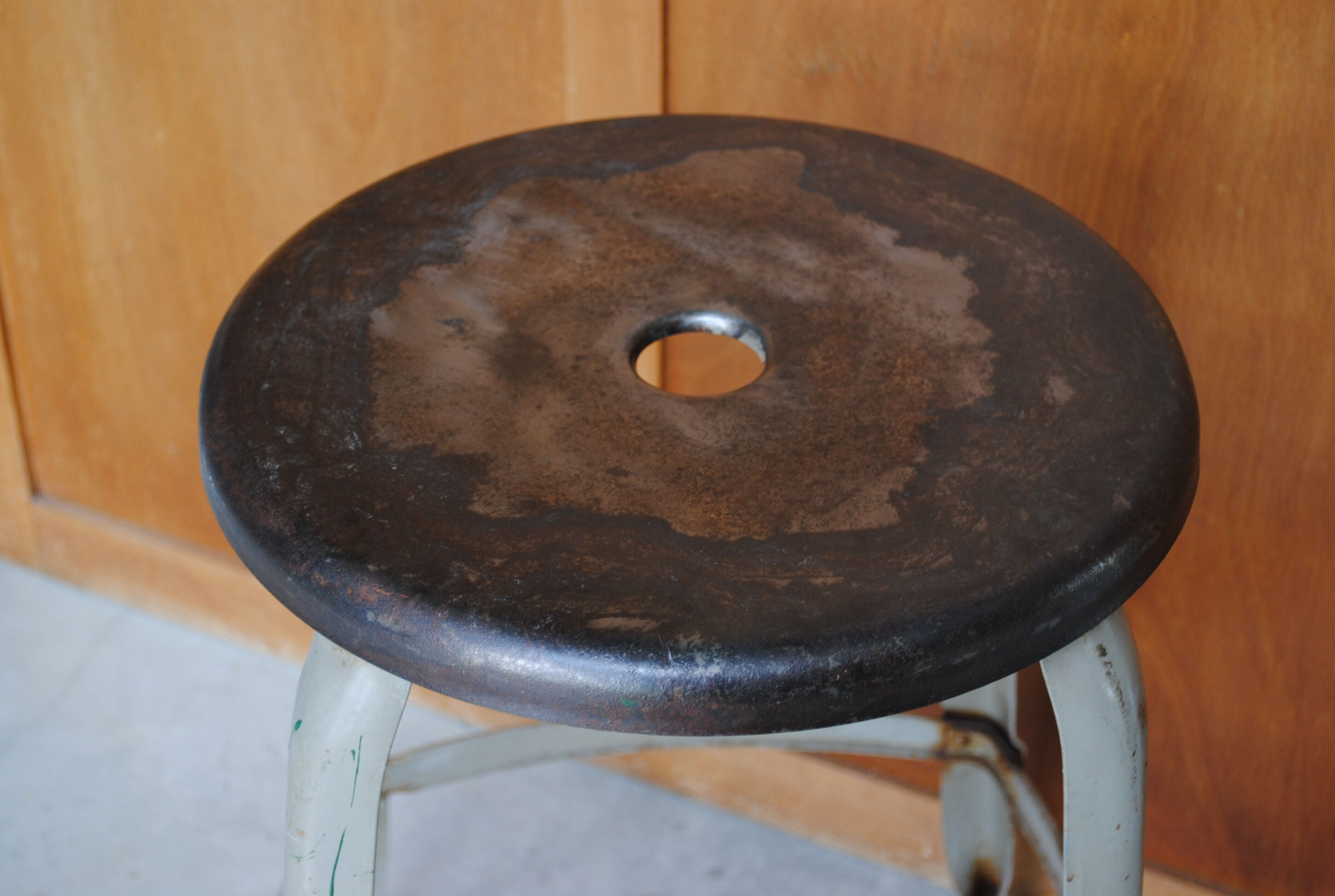industrial Nicolle stool