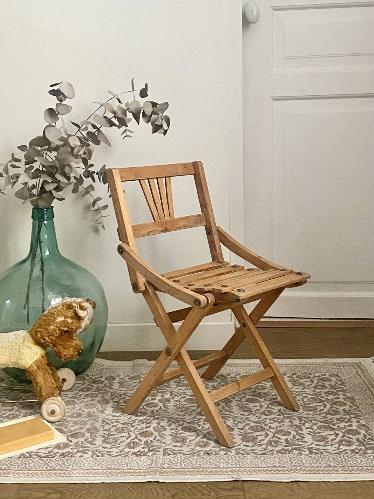Child's chair