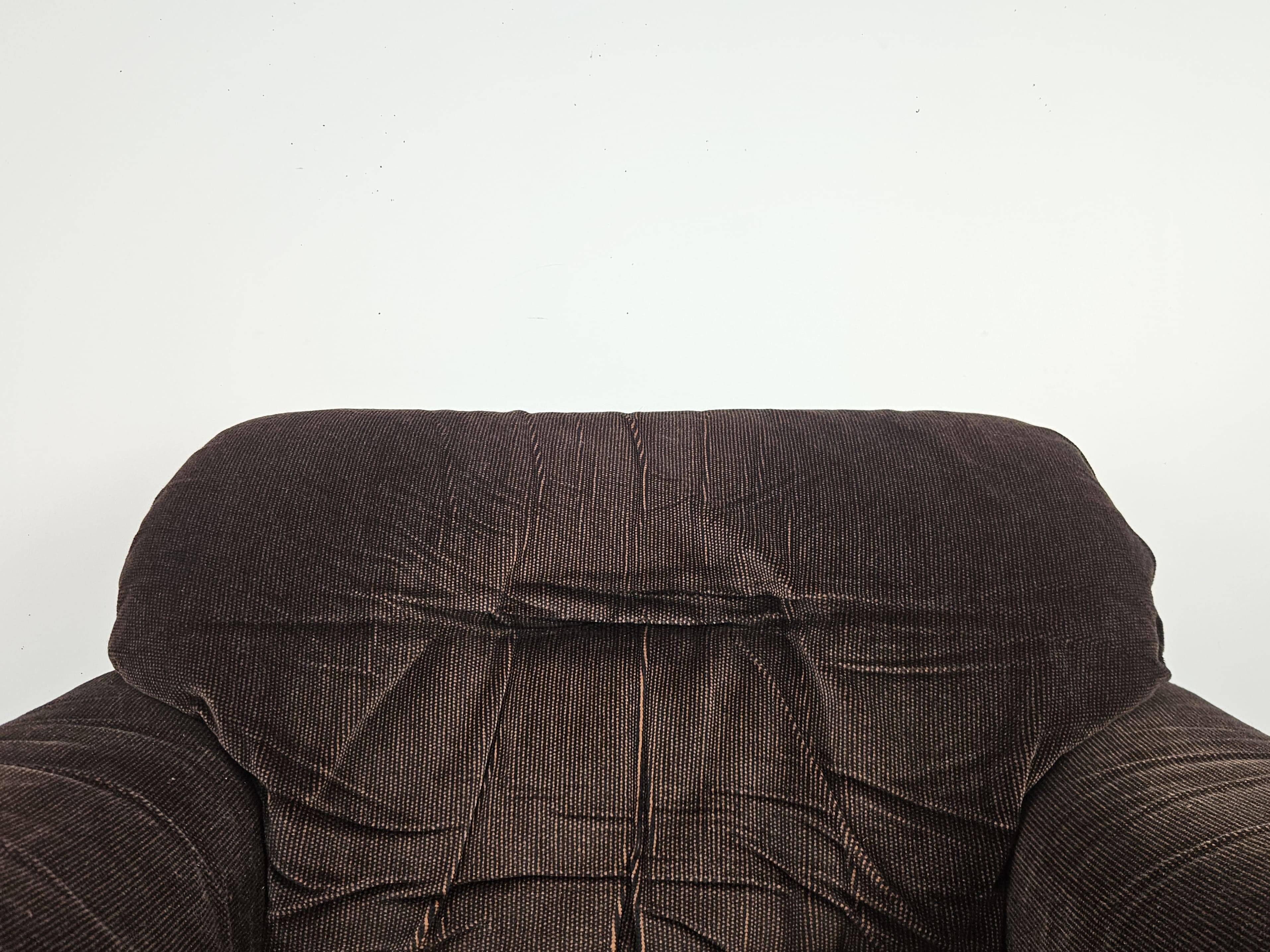1970s fabric armchair by B&T Salotti