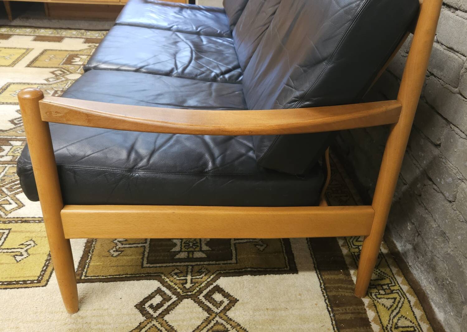 Scandinavian 3-seater black leather sofa from the 1970s