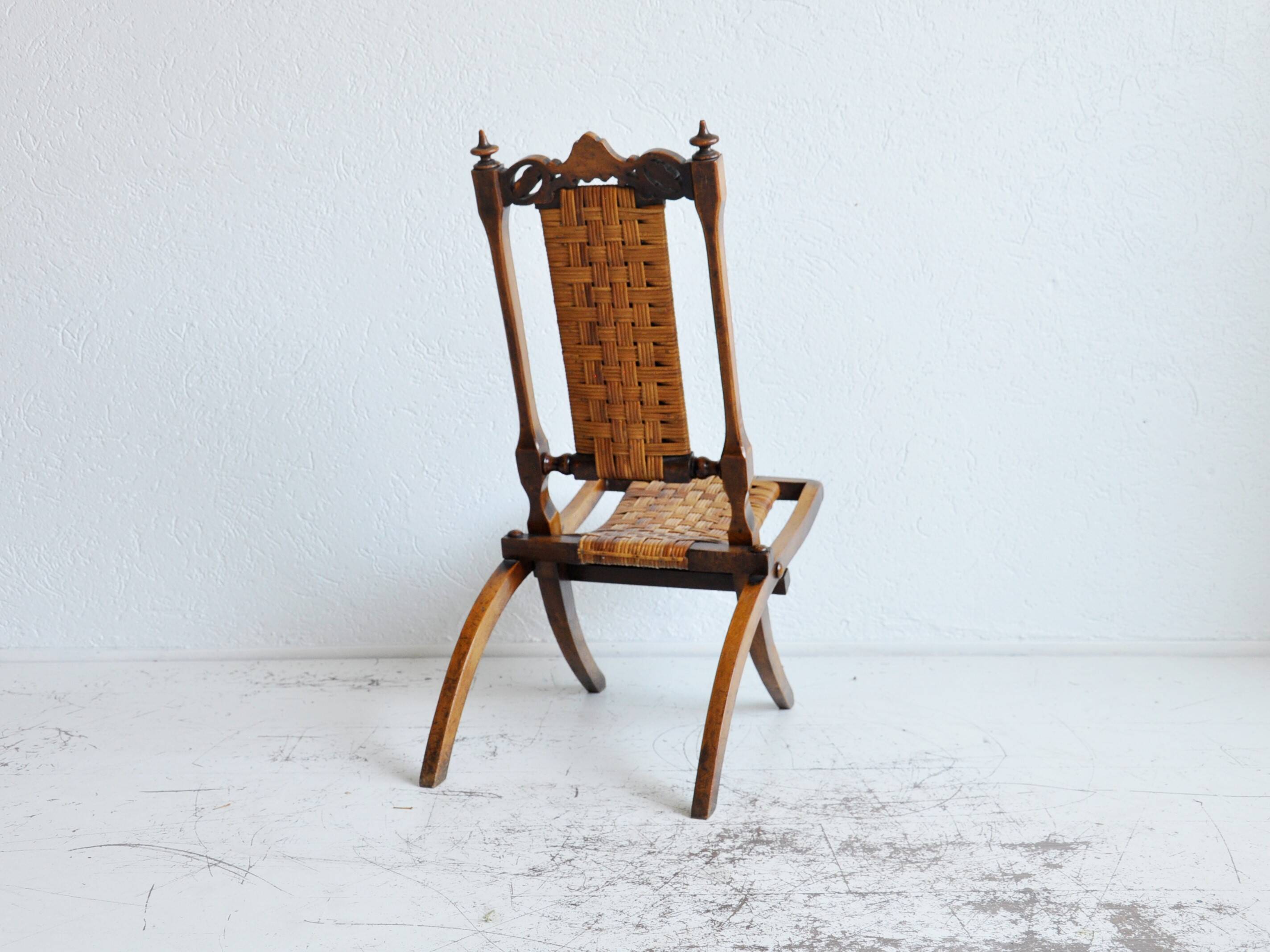 Antique rattan chair