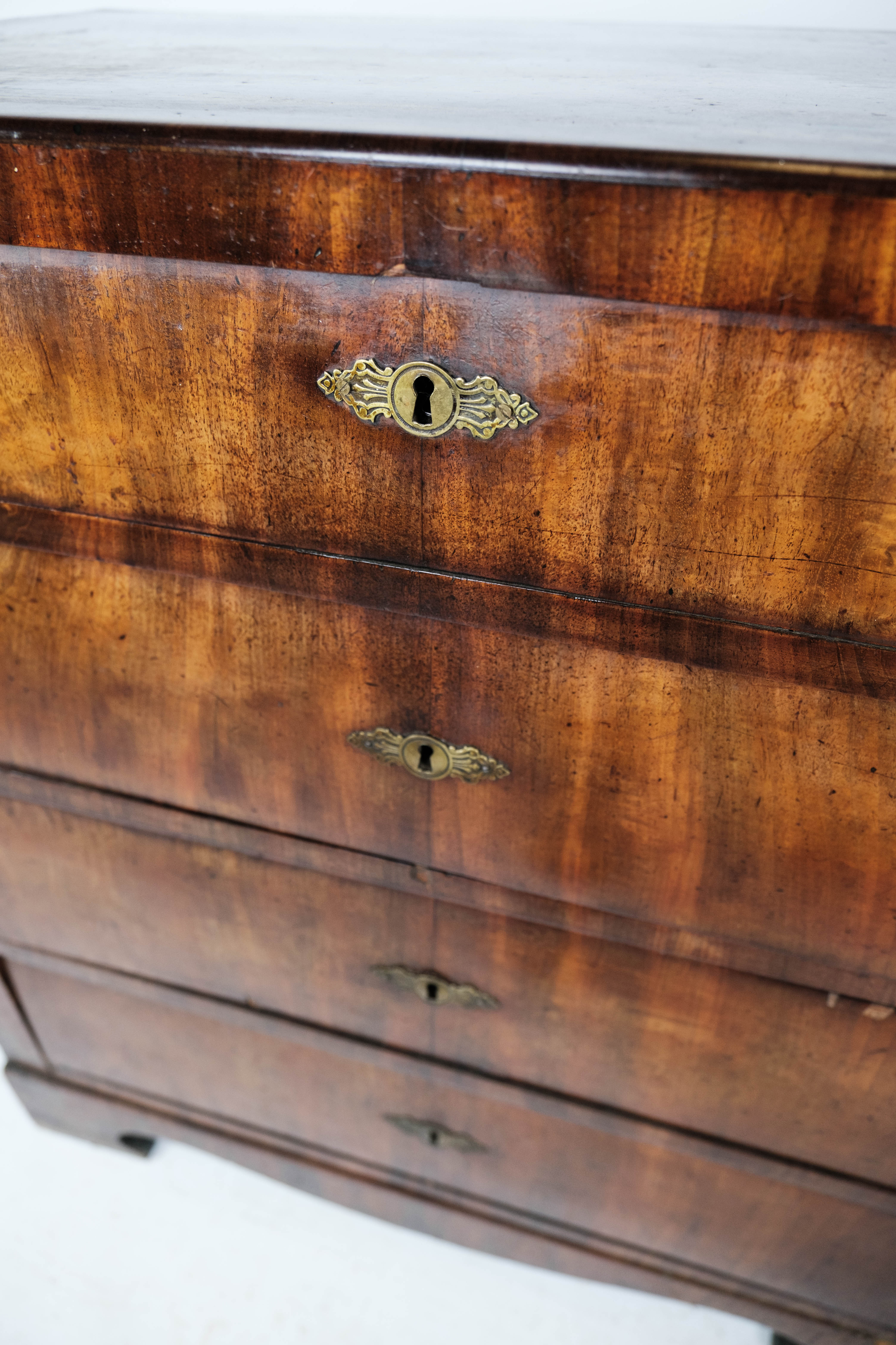 Empire chest of drawers with four drawers of mahogany, 1840s